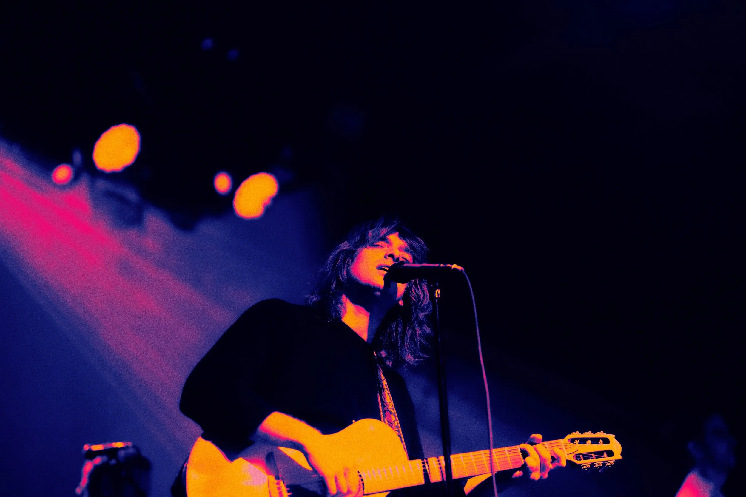 LIVE REVIEW // Transcending Time and Feeling Feelings: Paolo Nutini @ Brooklyn Steel