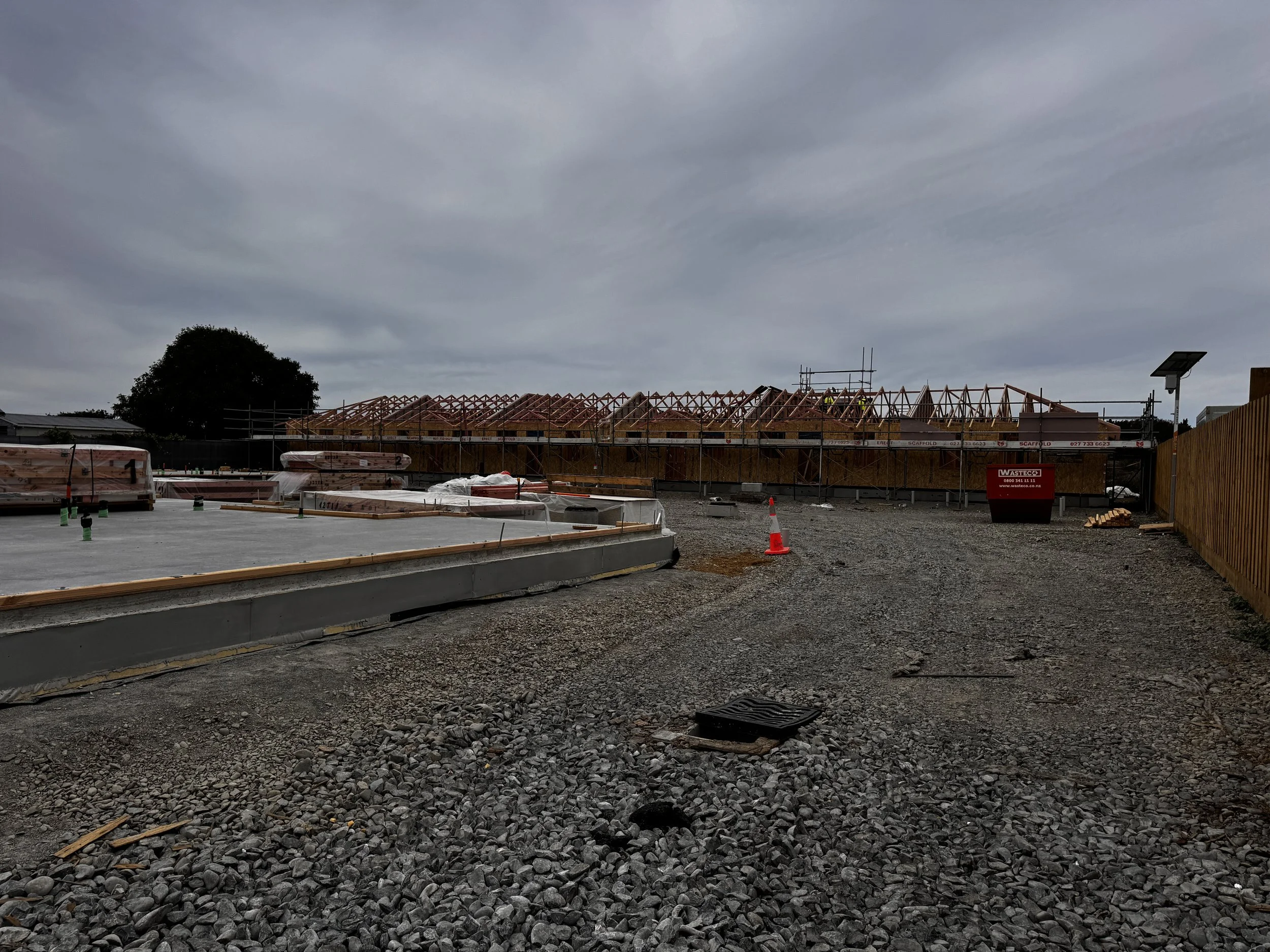 griffiths ave back units framed foundations at front.JPG