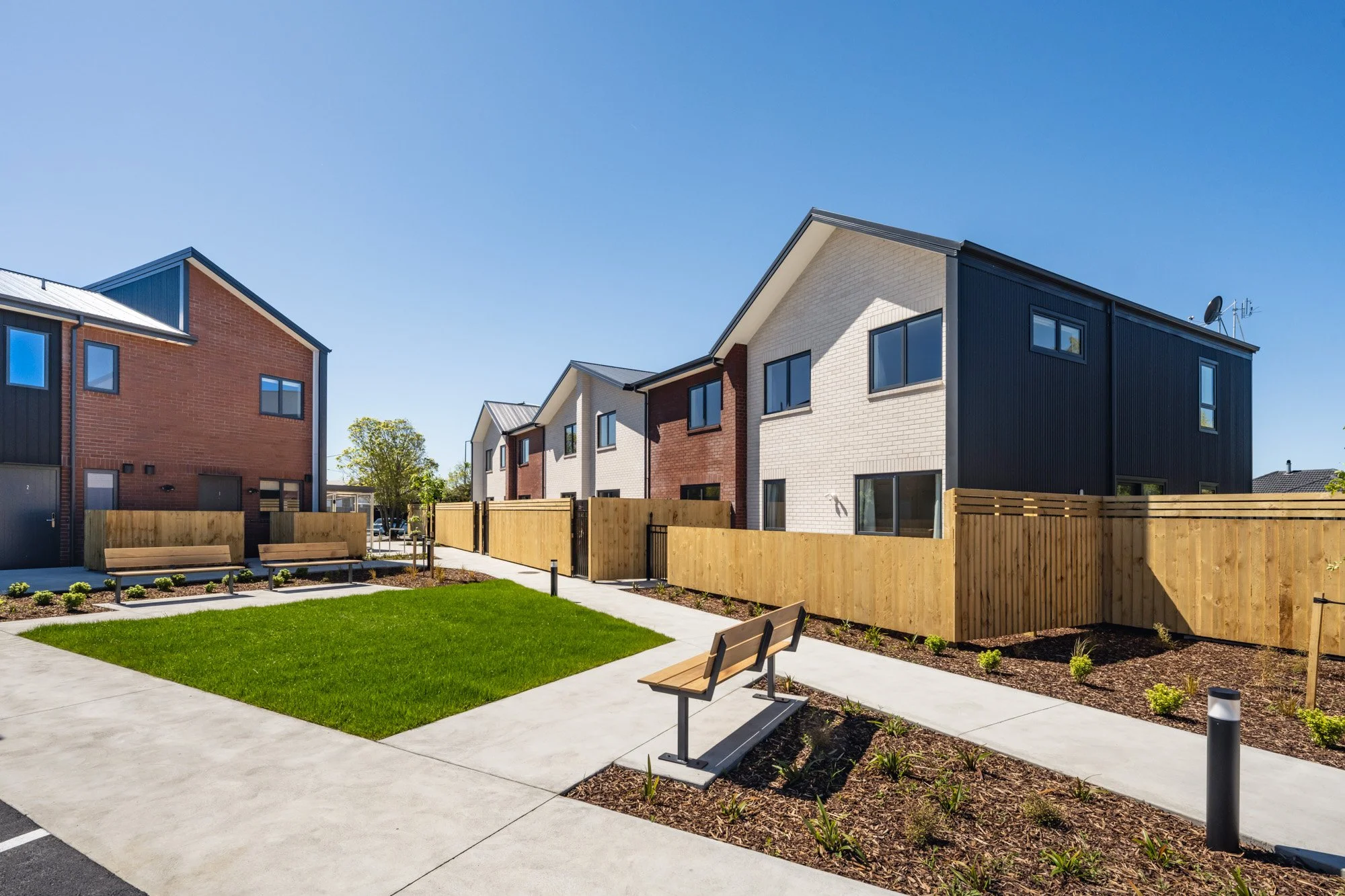 Three Lanes - Exterior POH WEB-7.jpg