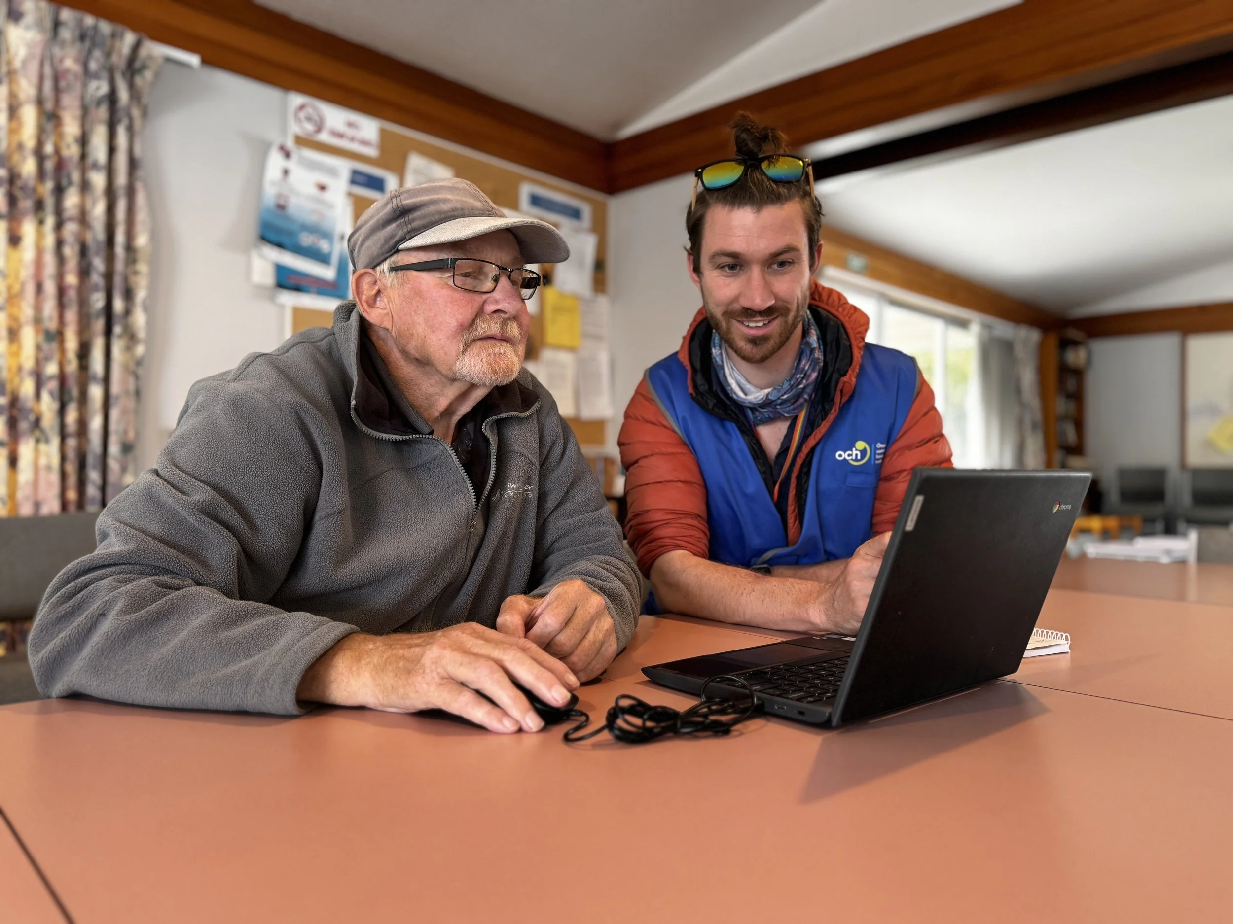 ŌCHT digital coaching advisor and client