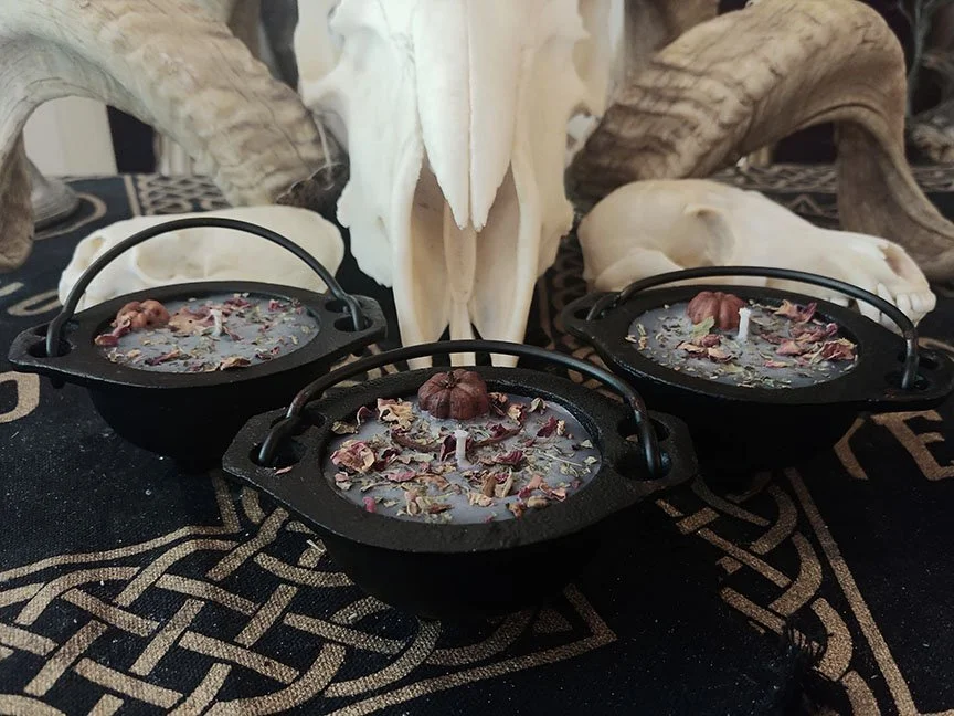 Country Witch Cauldron Candles — The Strange And Unusual