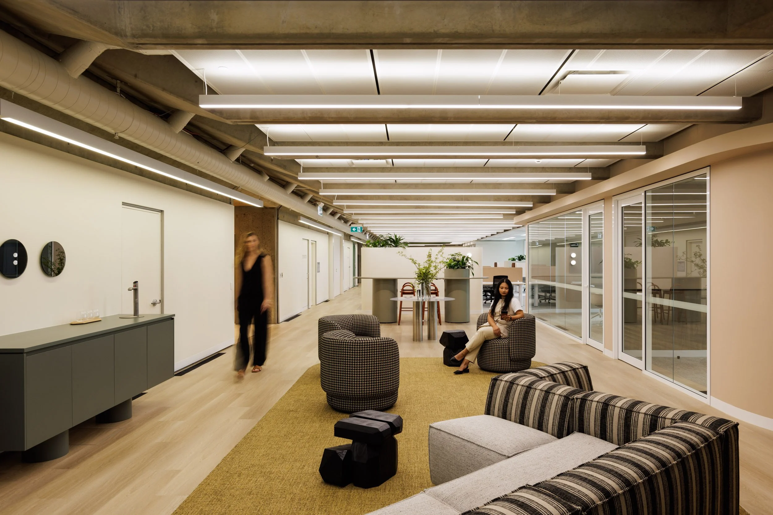 FurnitureByDesign+ GEYER_14_259george_031.jpg