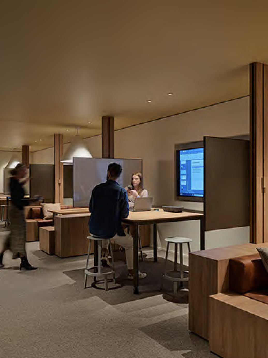 Dowell Table / tables