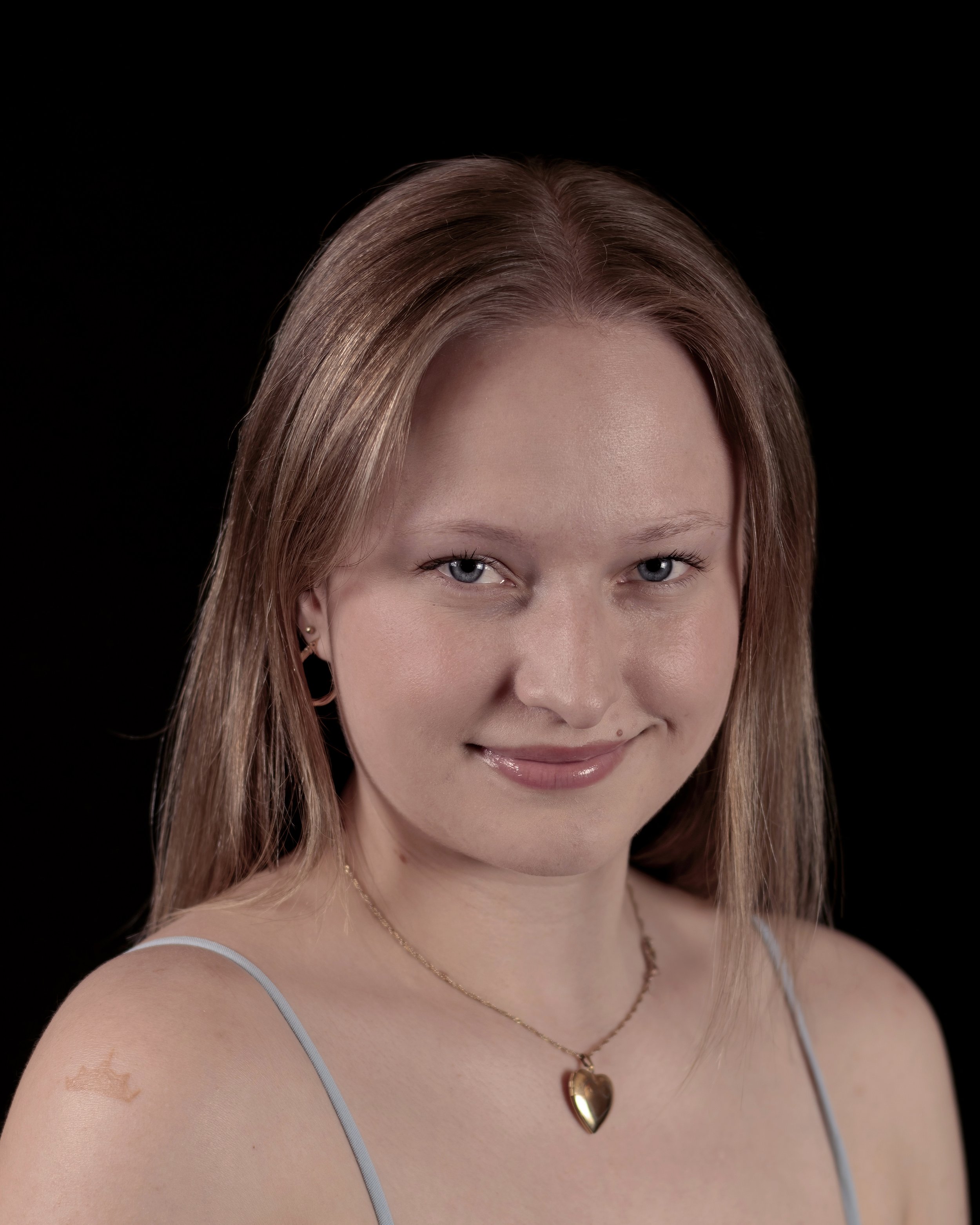Christine Robitaille / TORONTO / ACTOR & SINGER