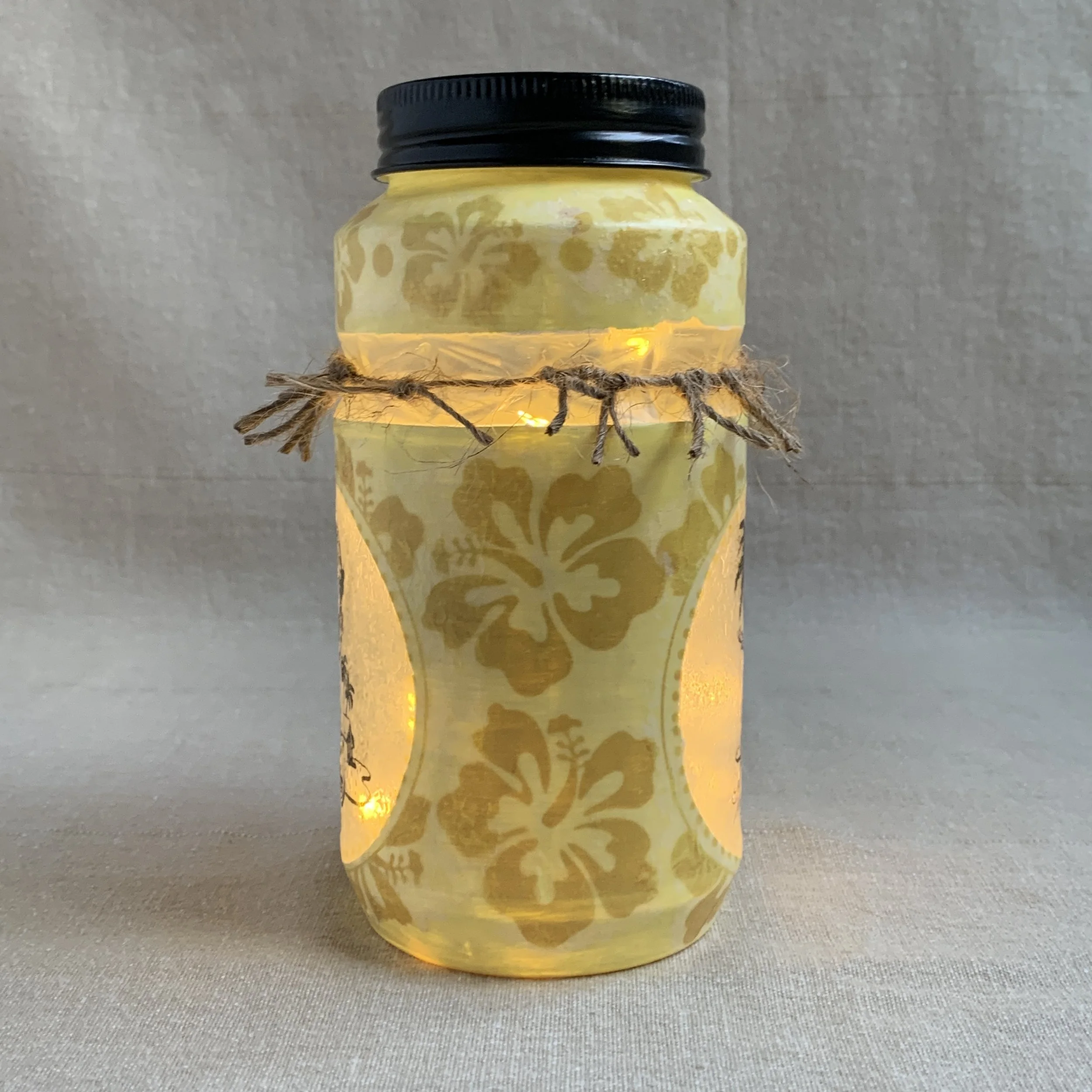 2022 - Hula Girl Jar - Side