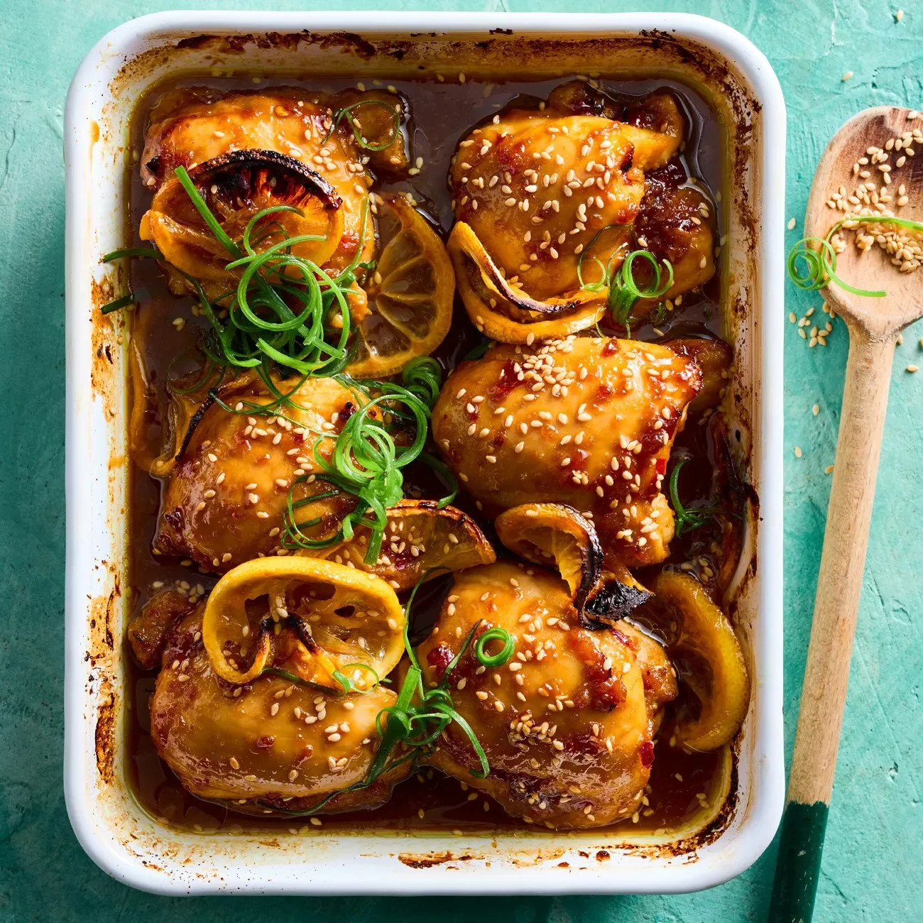 Easy Lemon Chicken Traybake Recipe
