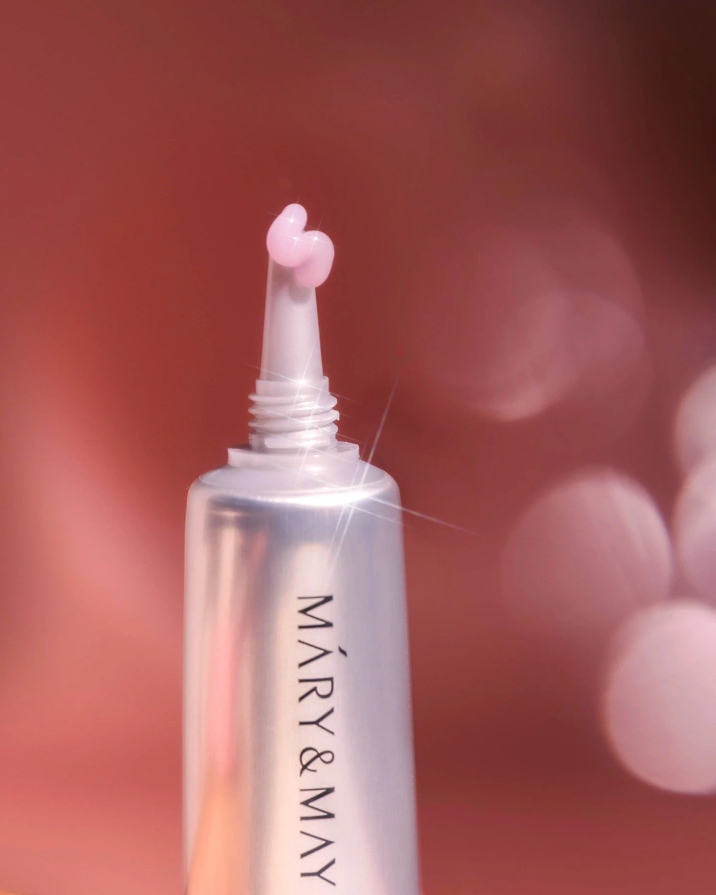 wcosmetics_1777859100_3889286486626596868_2249003098.jpg
