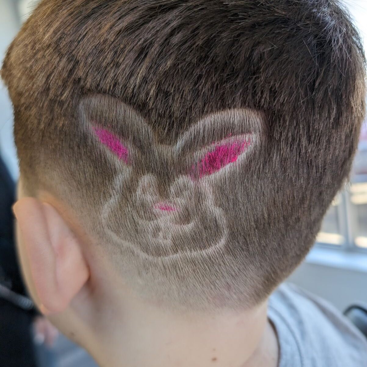 Did you know our barber Megan does some pretty awesome hair tattoos?!⁣
⁣
She&rsquo;s always up for a challenge. ⁣
⁣
Book with @yxe.barber.meg today. ⁣
⁣
#hairtattoo #easterweekend #yxebarber #yxebarbershop #supportlocal #saskatoonbarbershop #phdsalon