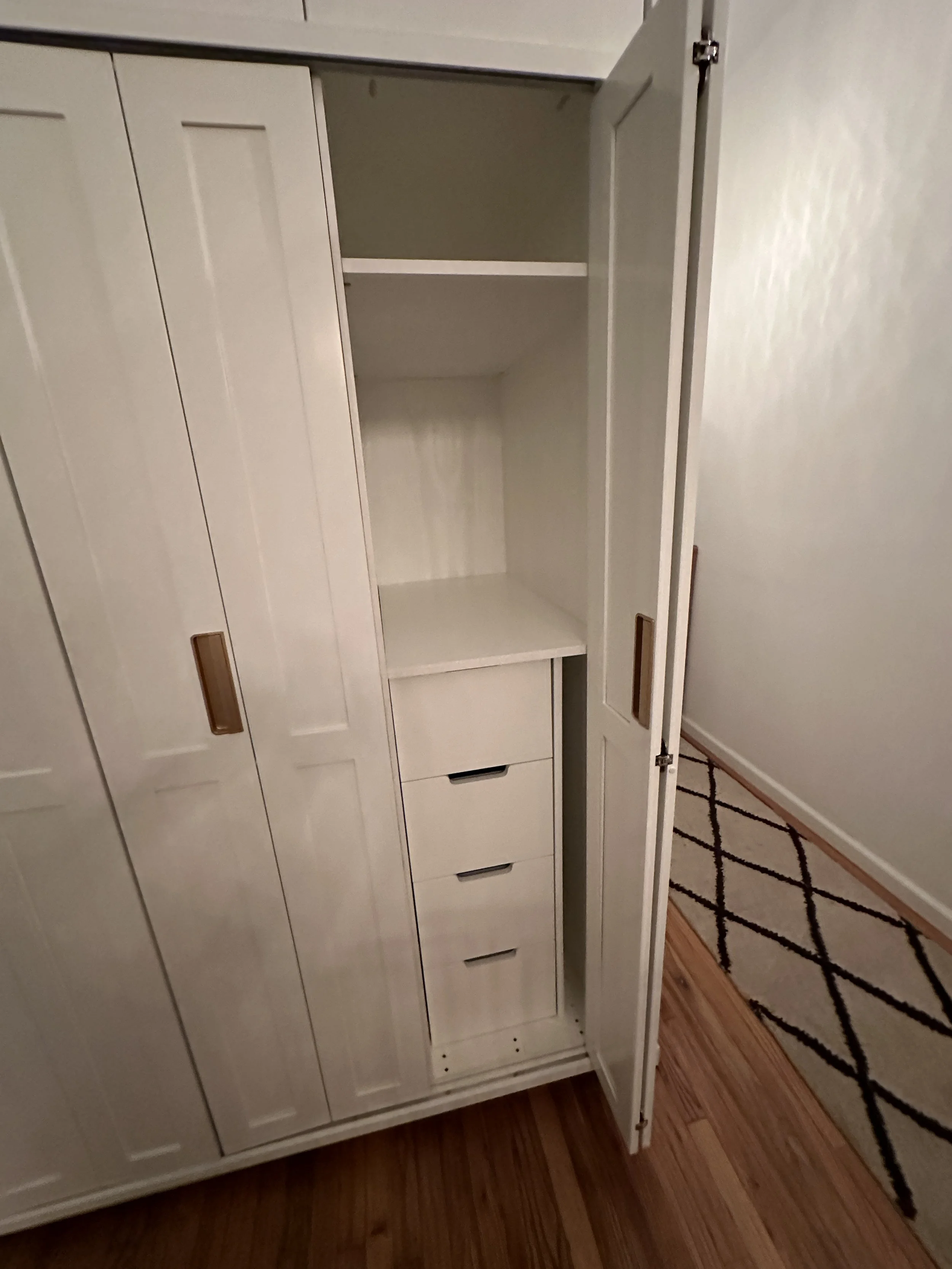 Right lower door - added drawers and a folio slot