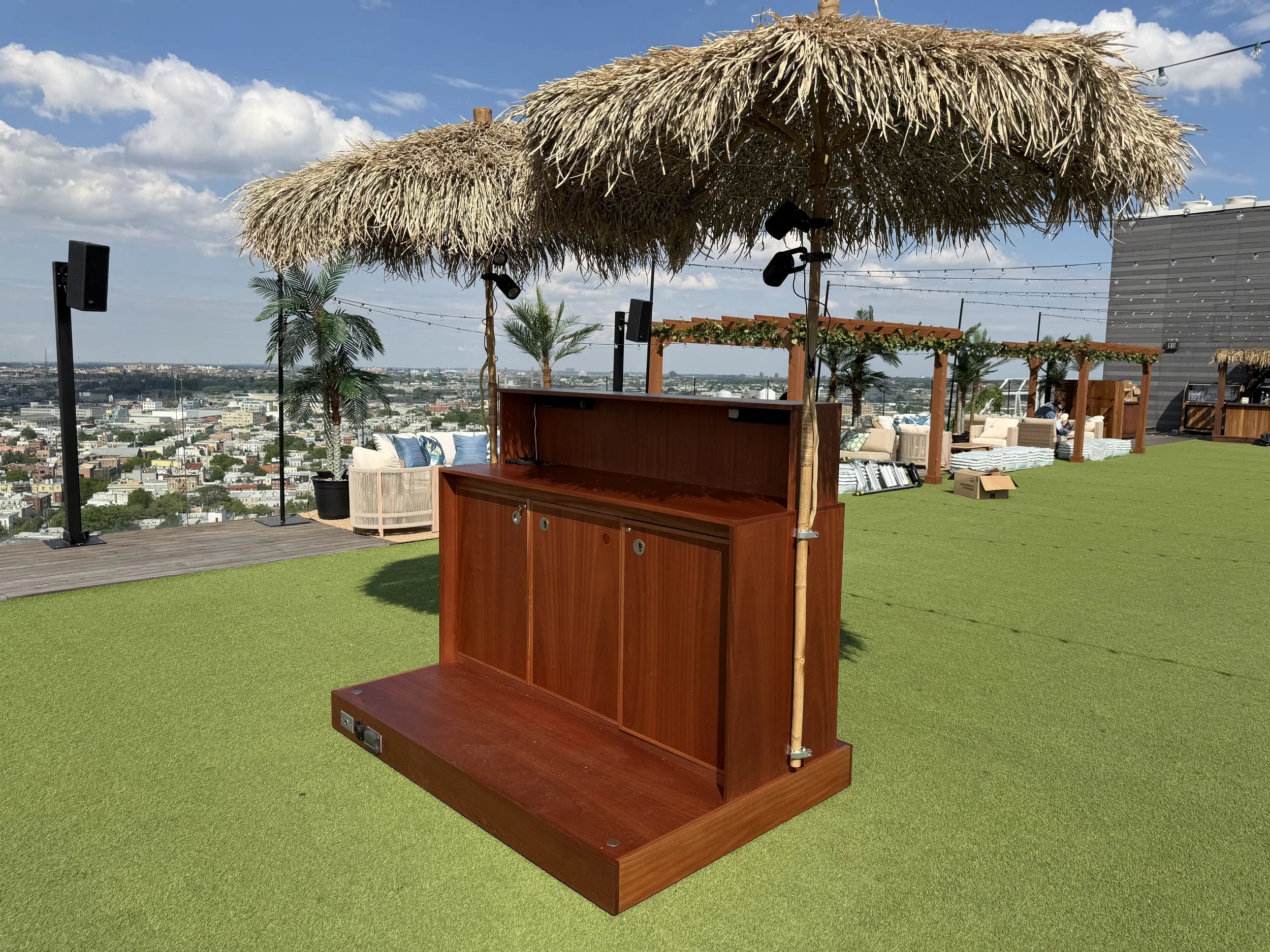 DJ Side tiki style sun cover