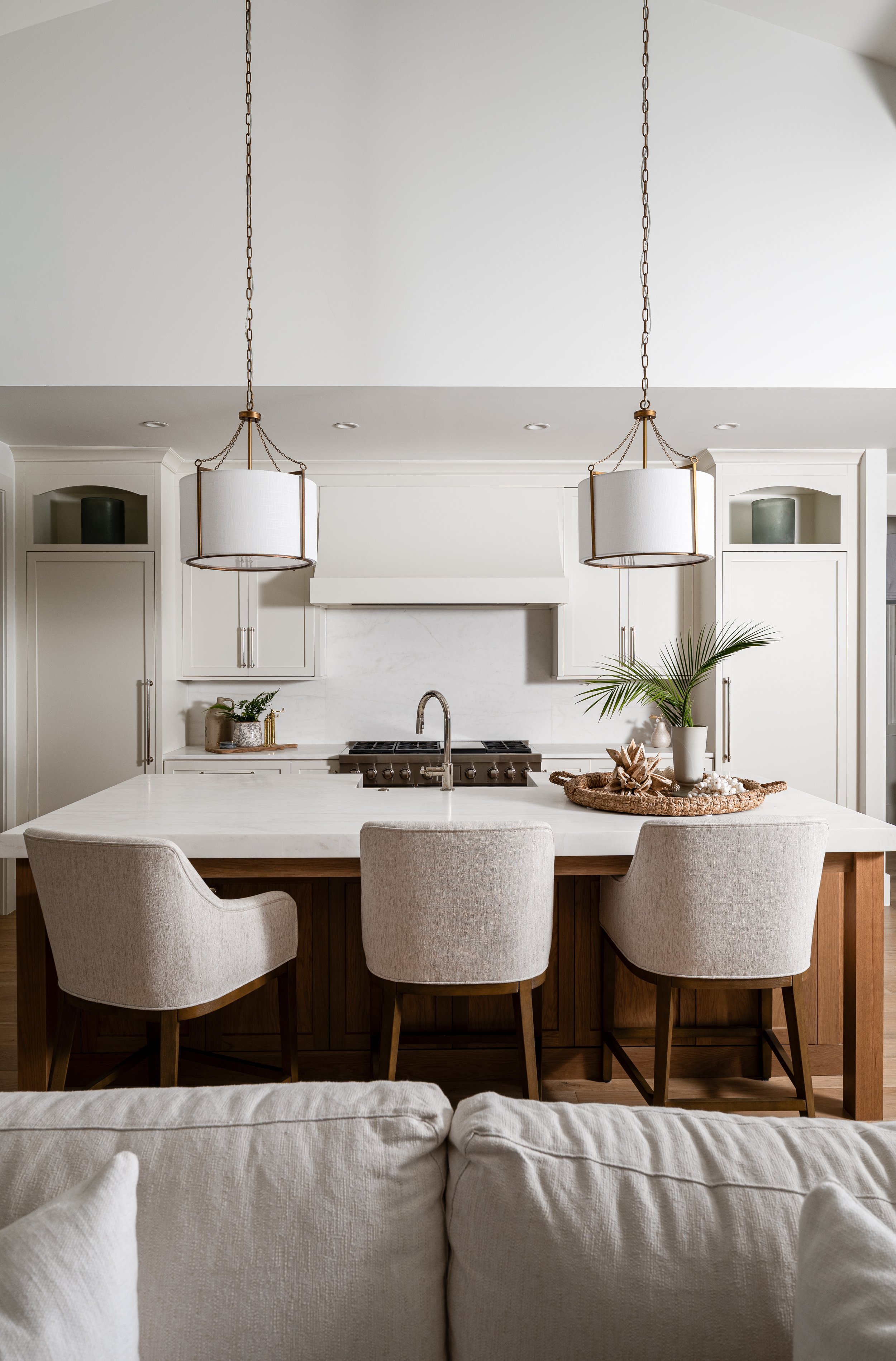 Modern Kitchen with Moody lighting - interior design photography Ponte Vedra