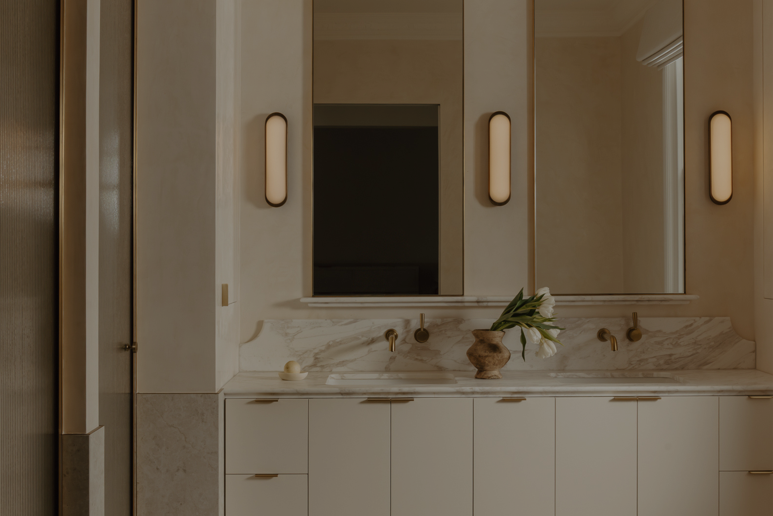 minimal, textured master ensuite