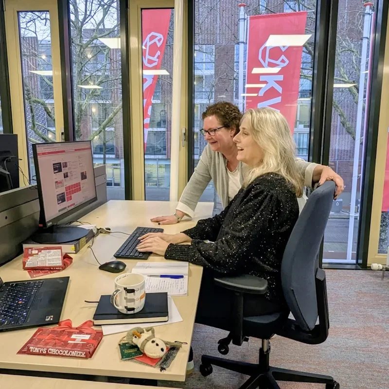 Colleagues working with the KWF Media Bank