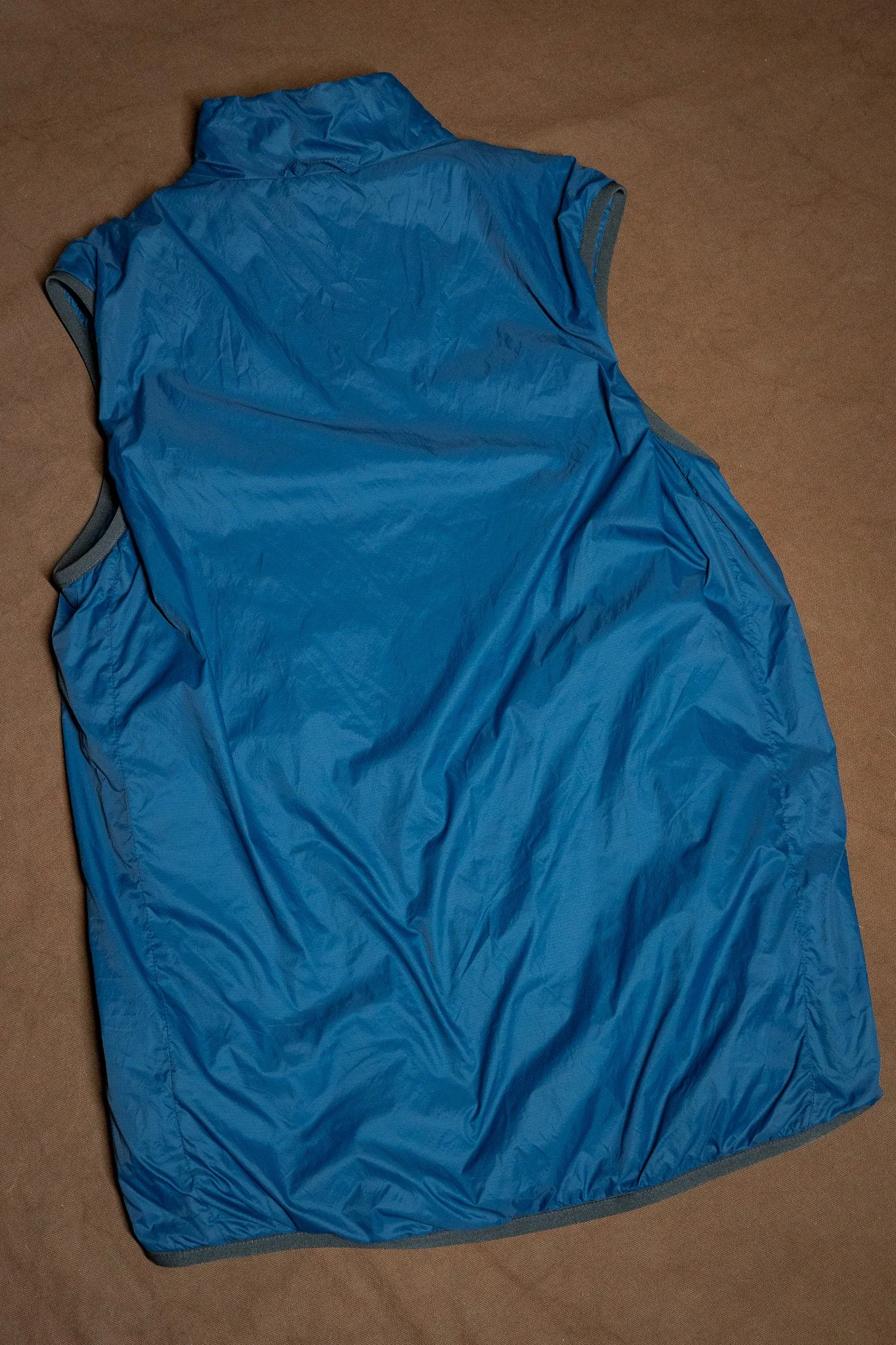 Tierra Belay 60 Vest Jacket Mens Medium Deep Sea