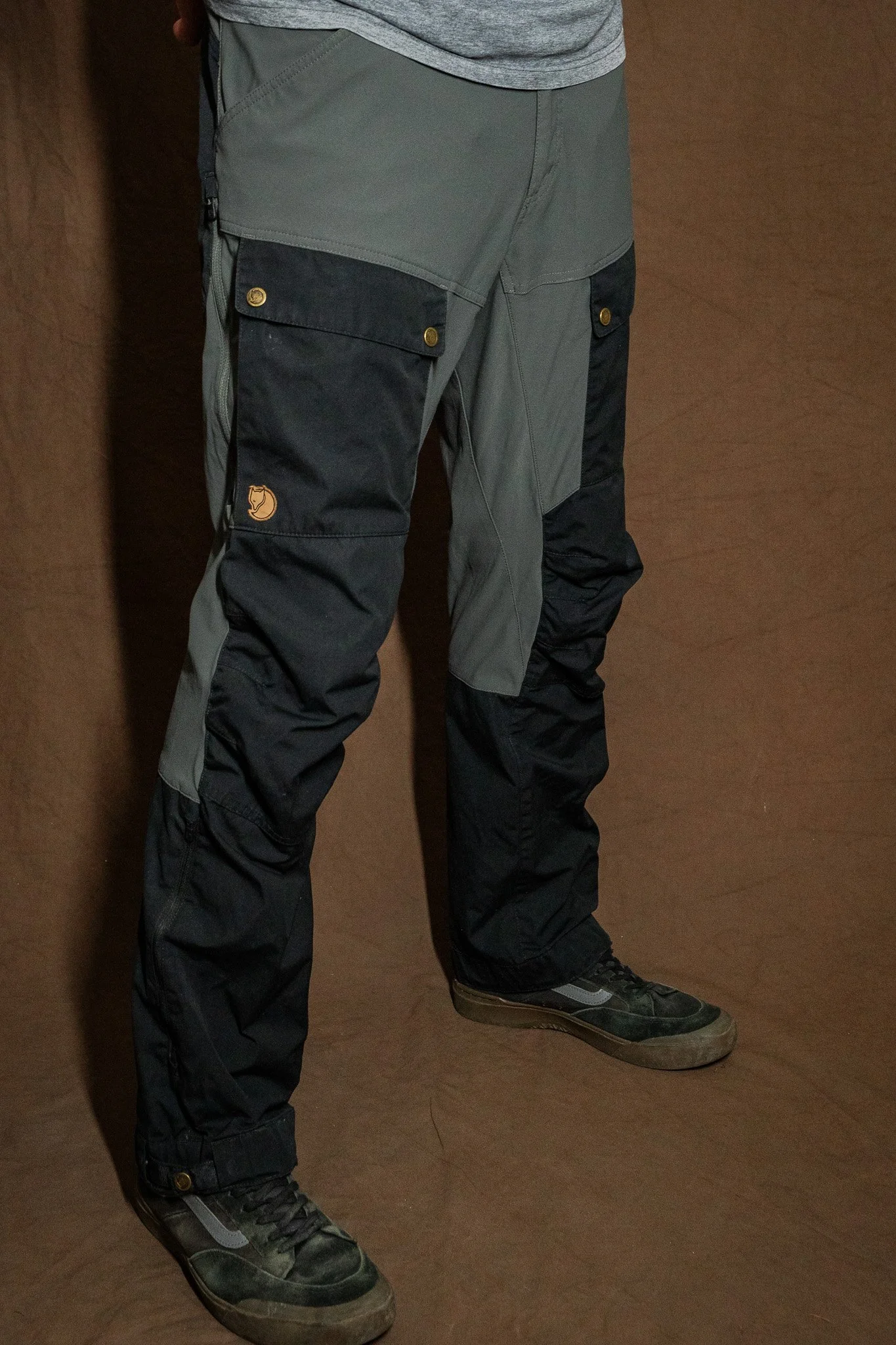 Fjällräven Keb Trousers Mens UK 37” EU 54 Stone Grey / Black UK