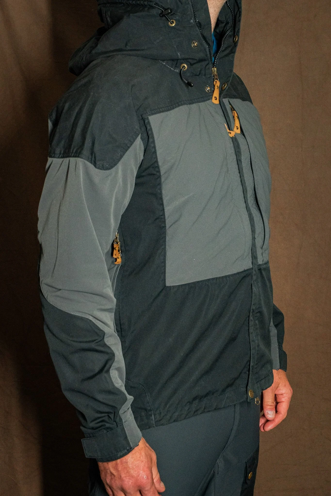 Fjällräven Keb Jacket Mens Medium Grey / Black UK Post