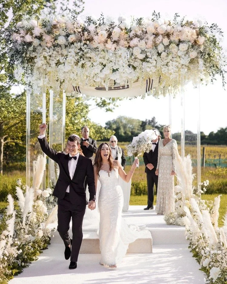 Where love meets intention. Every detail, every moment, effortlessly unforgettable.

Capture @andreassellinidis
Planning @guerdydesign
Cinematography @thecandiproject
Venue @parrishartmuseum
Entertainment @elementmusicnyc
Stylist @maisiekatestyle
Mak