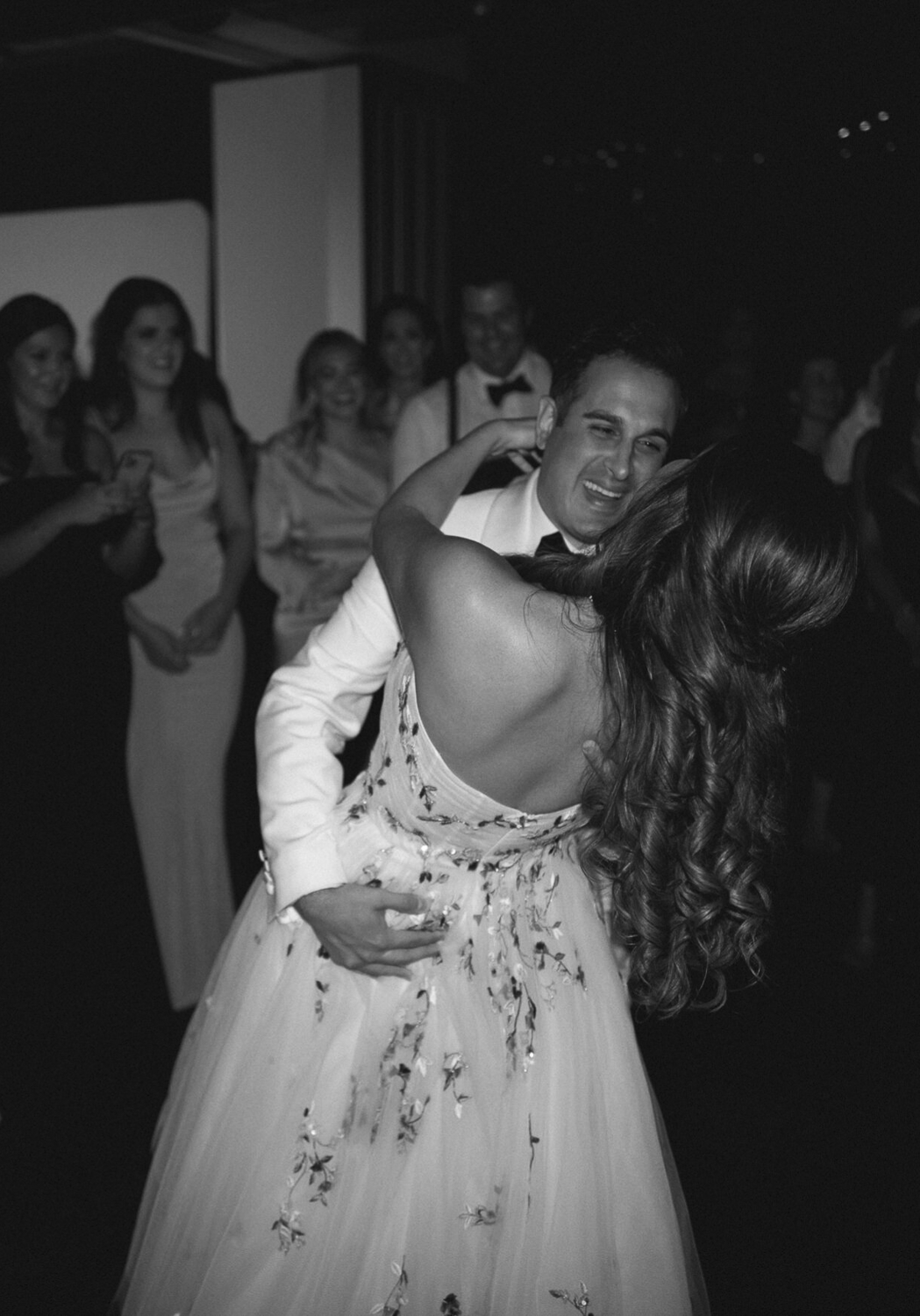 blue_hill_stone_barn_wedding_photographer_0090.PNG