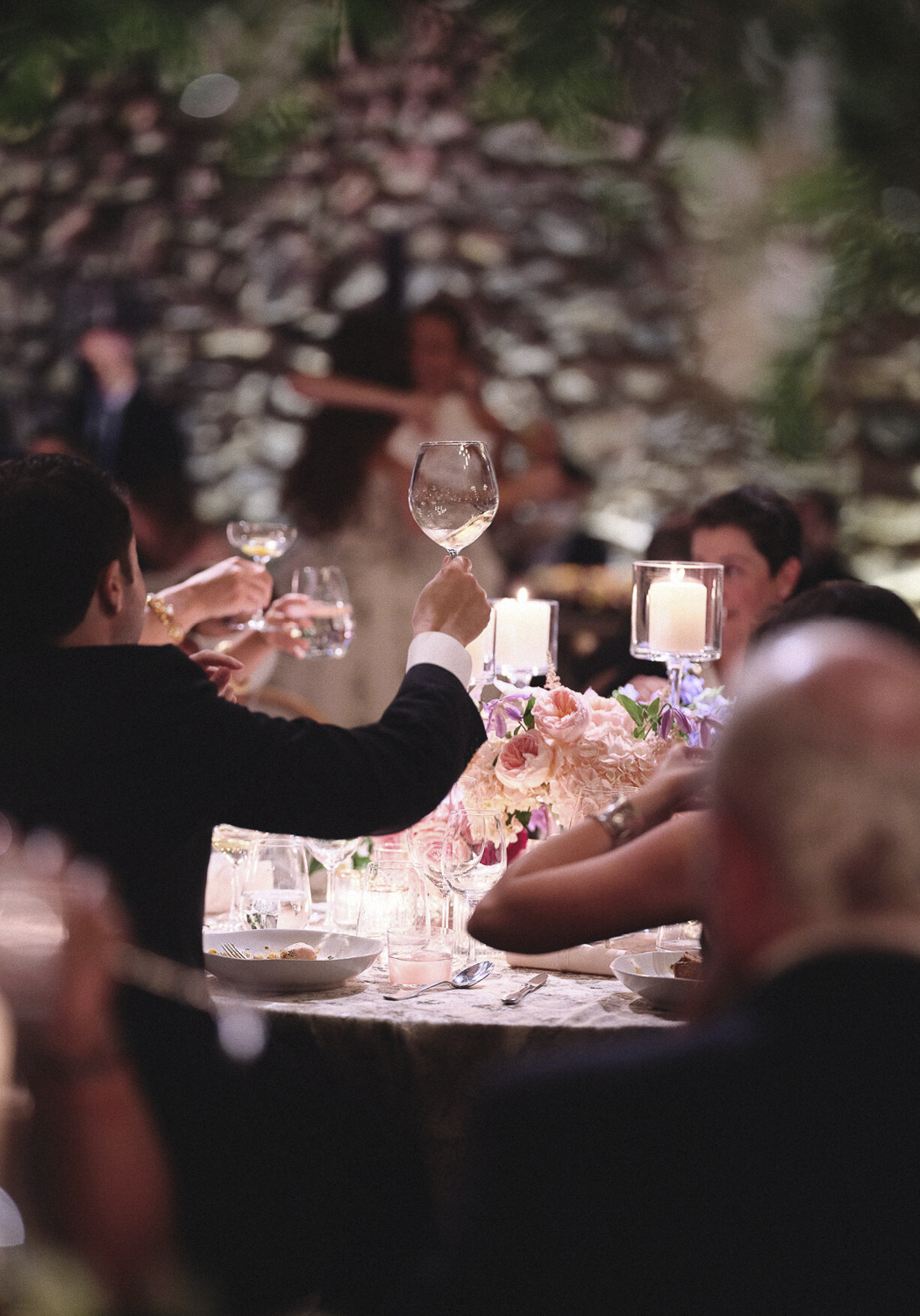 blue_hill_stone_barn_wedding_photographer_0087.PNG