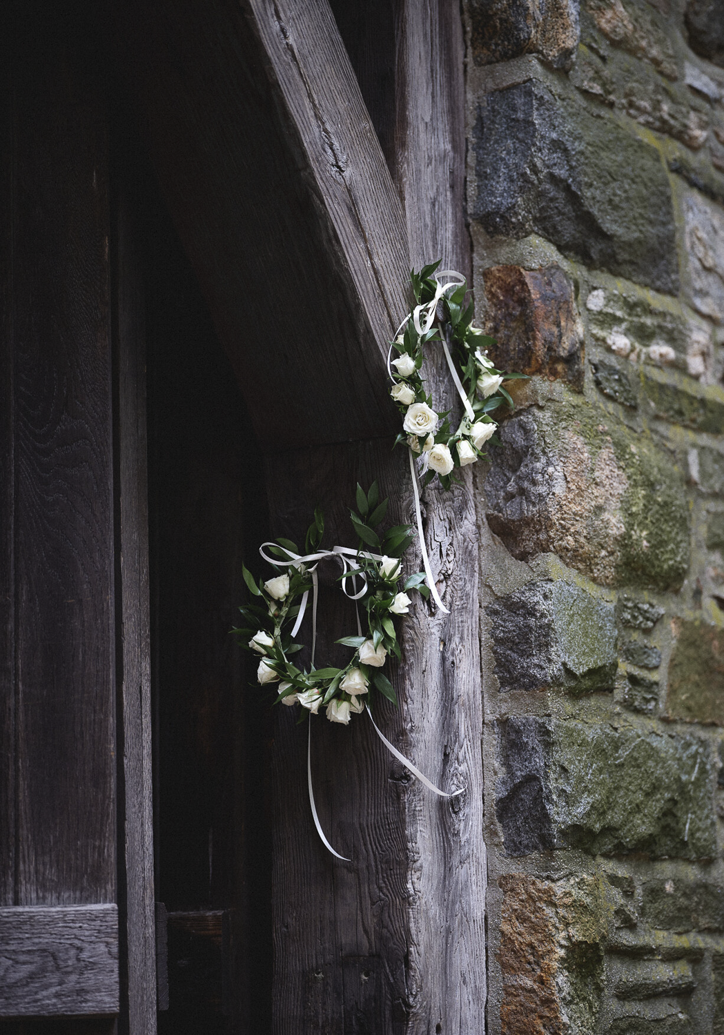 blue_hill_stone_barn_wedding_photographer_0055.PNG