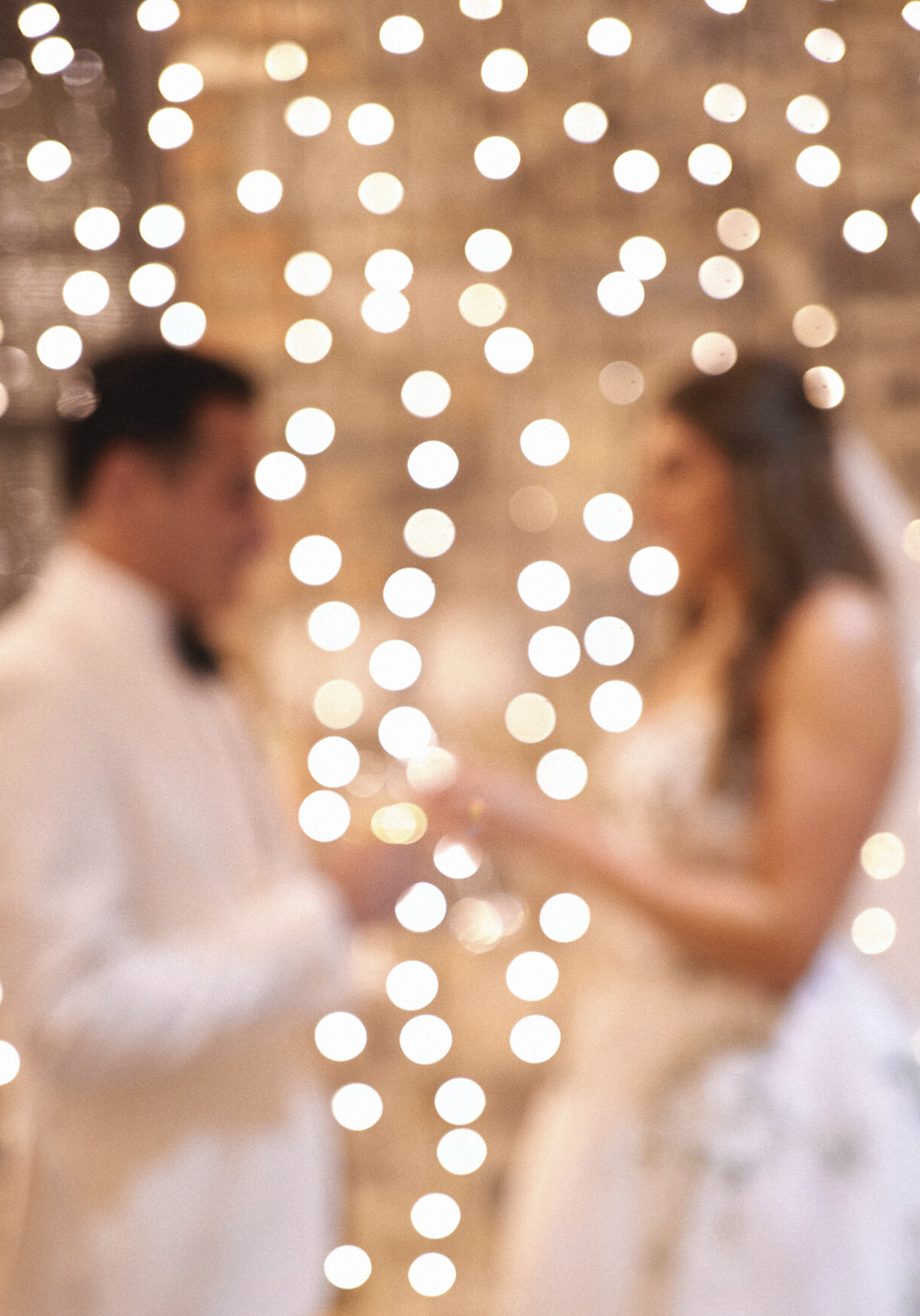 blue_hill_stone_barn_wedding_photographer_0075.PNG