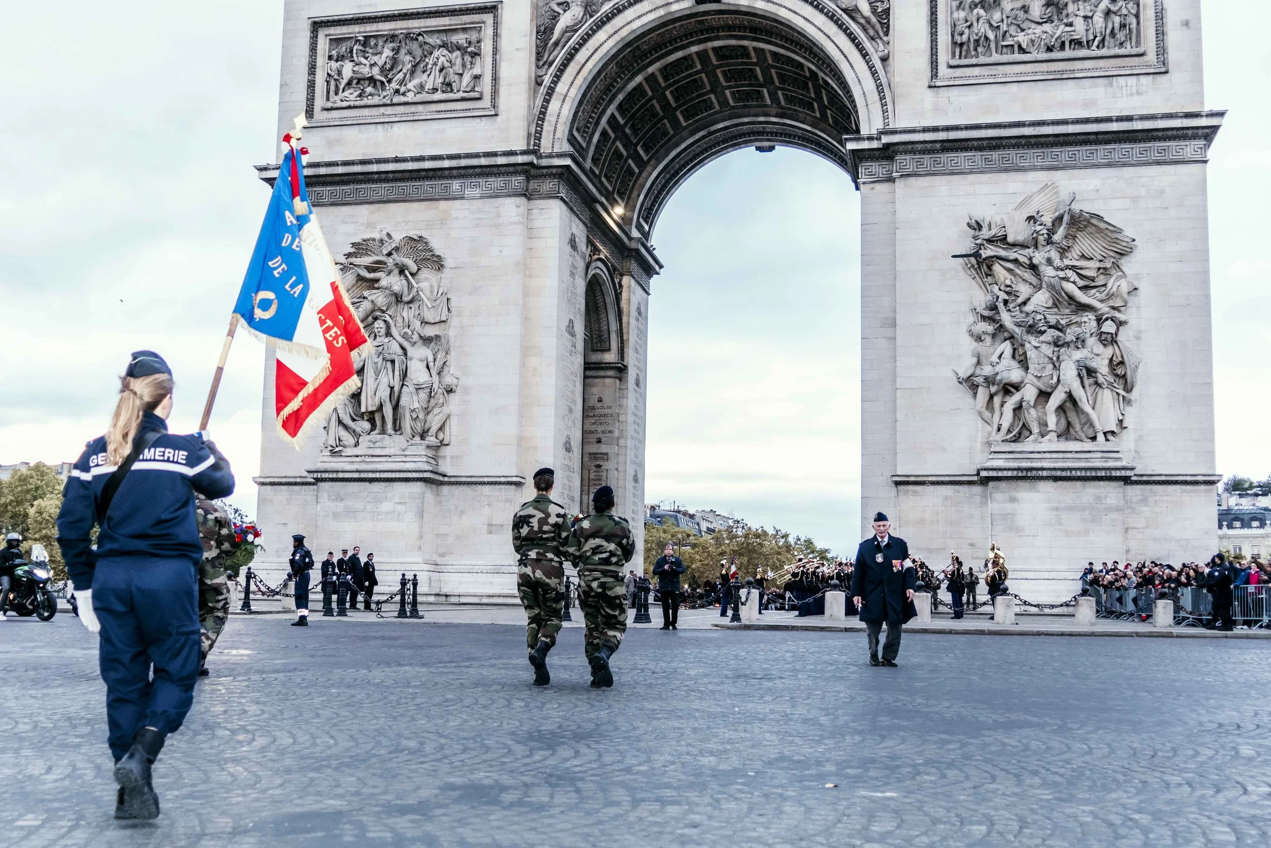 DSC00129 copiebd.jpg