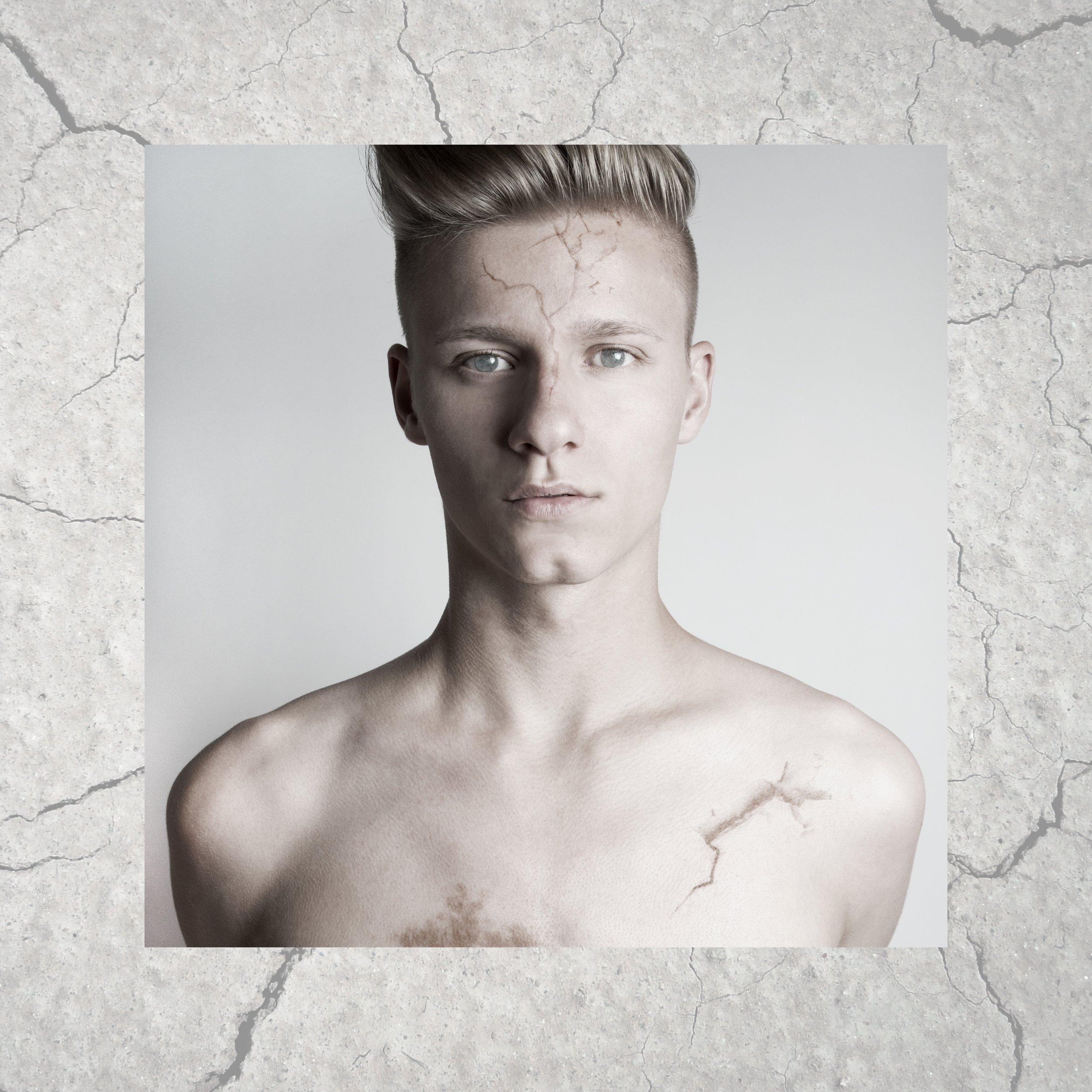 enguerrandcrack a.jpg