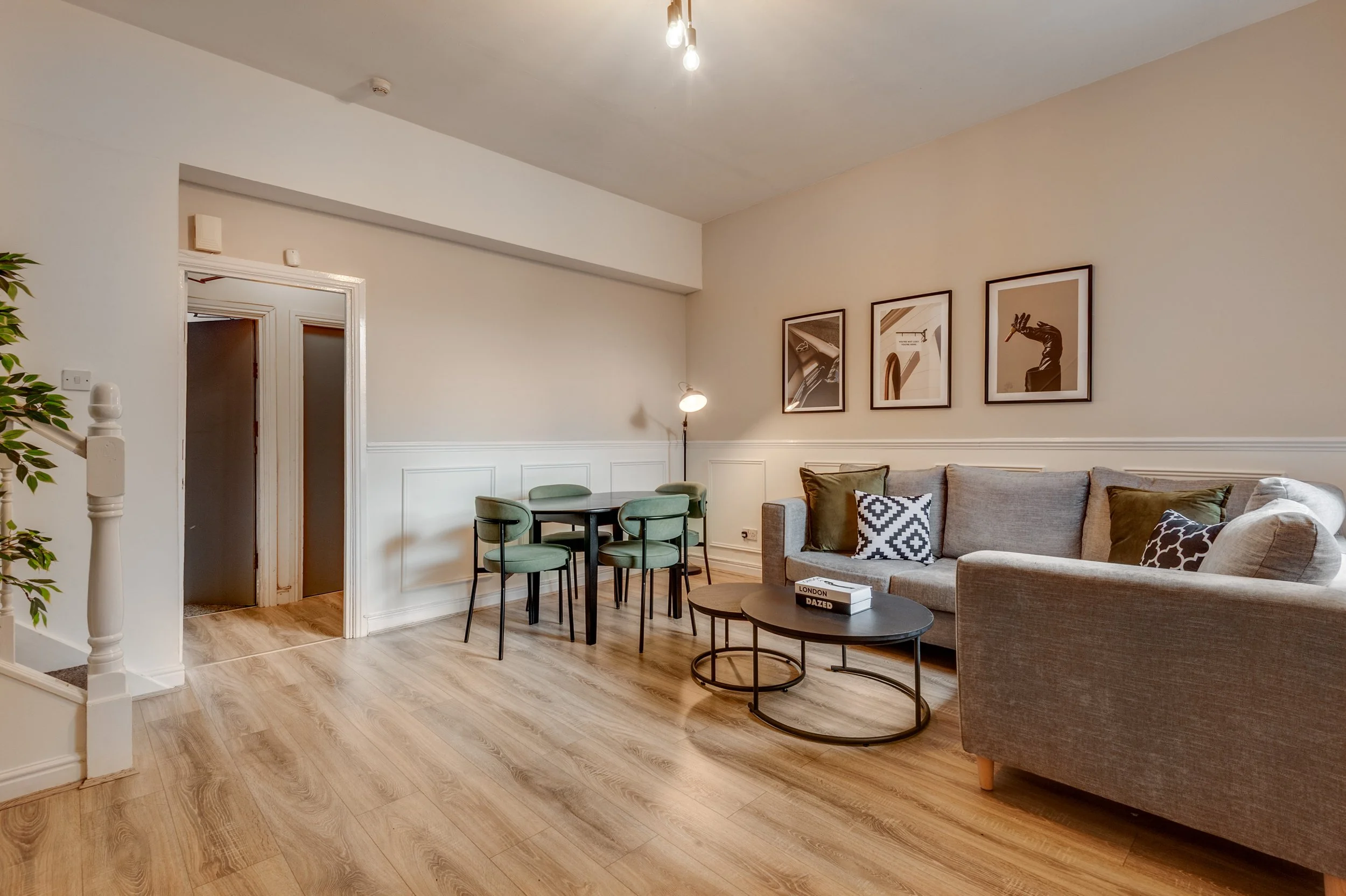 Smithdown Road 204A-2.jpg