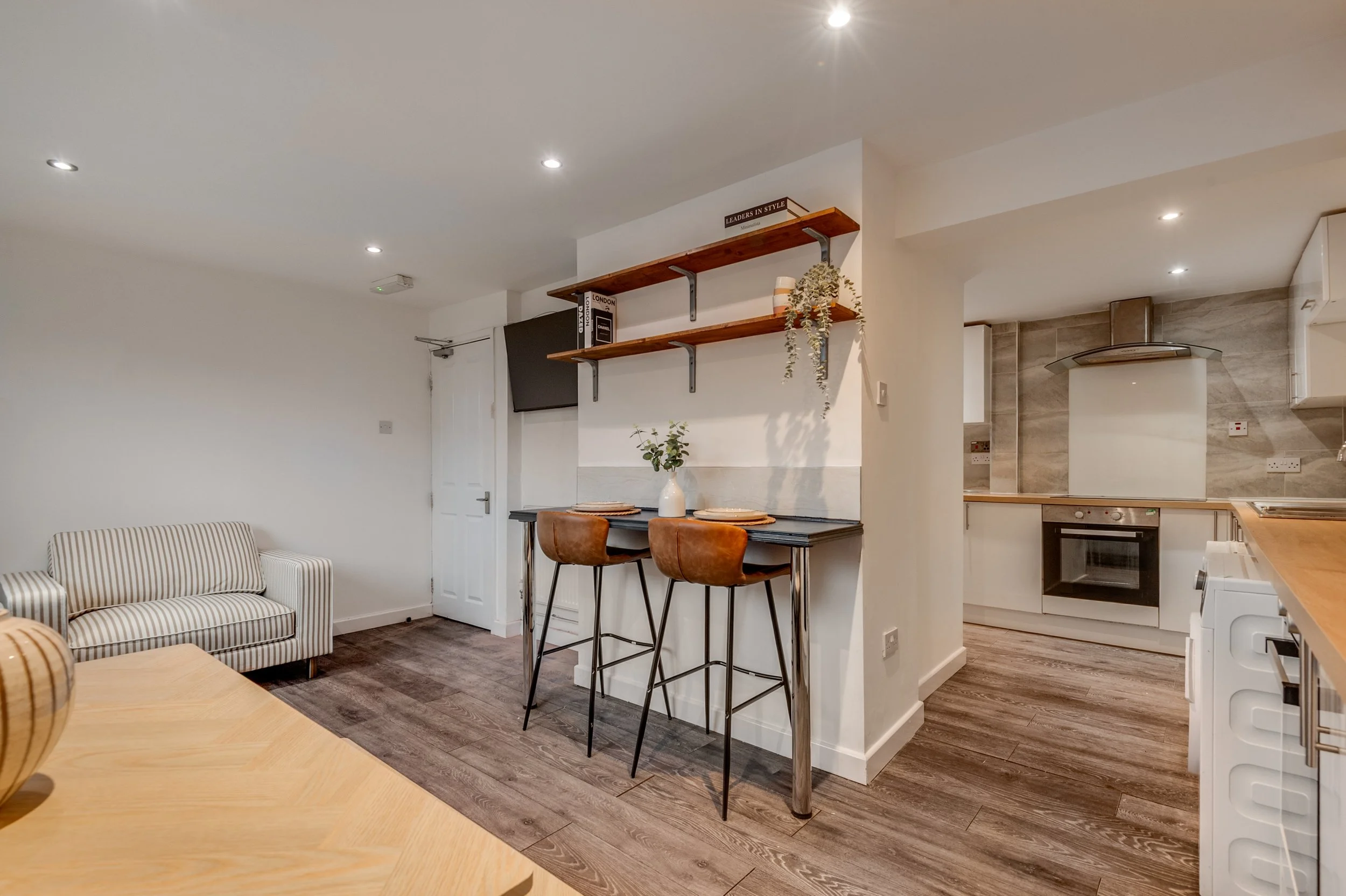 Rocastle Close 40-8.jpg