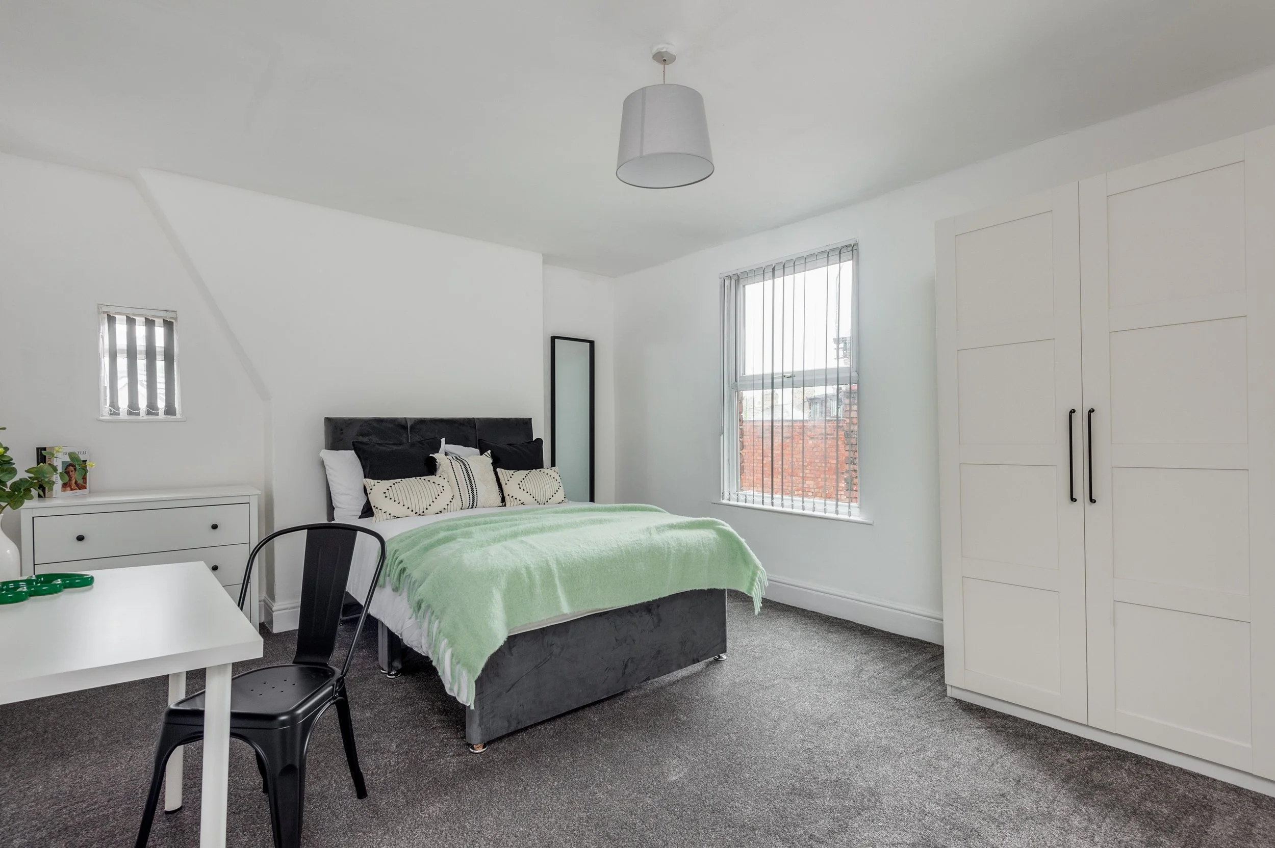 Smithdown Road 206A-22.jpg