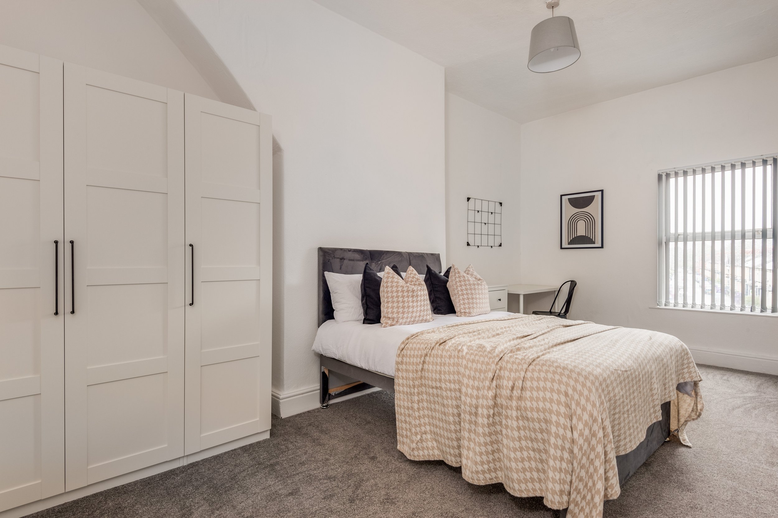 Smithdown Road 206A-38.jpg