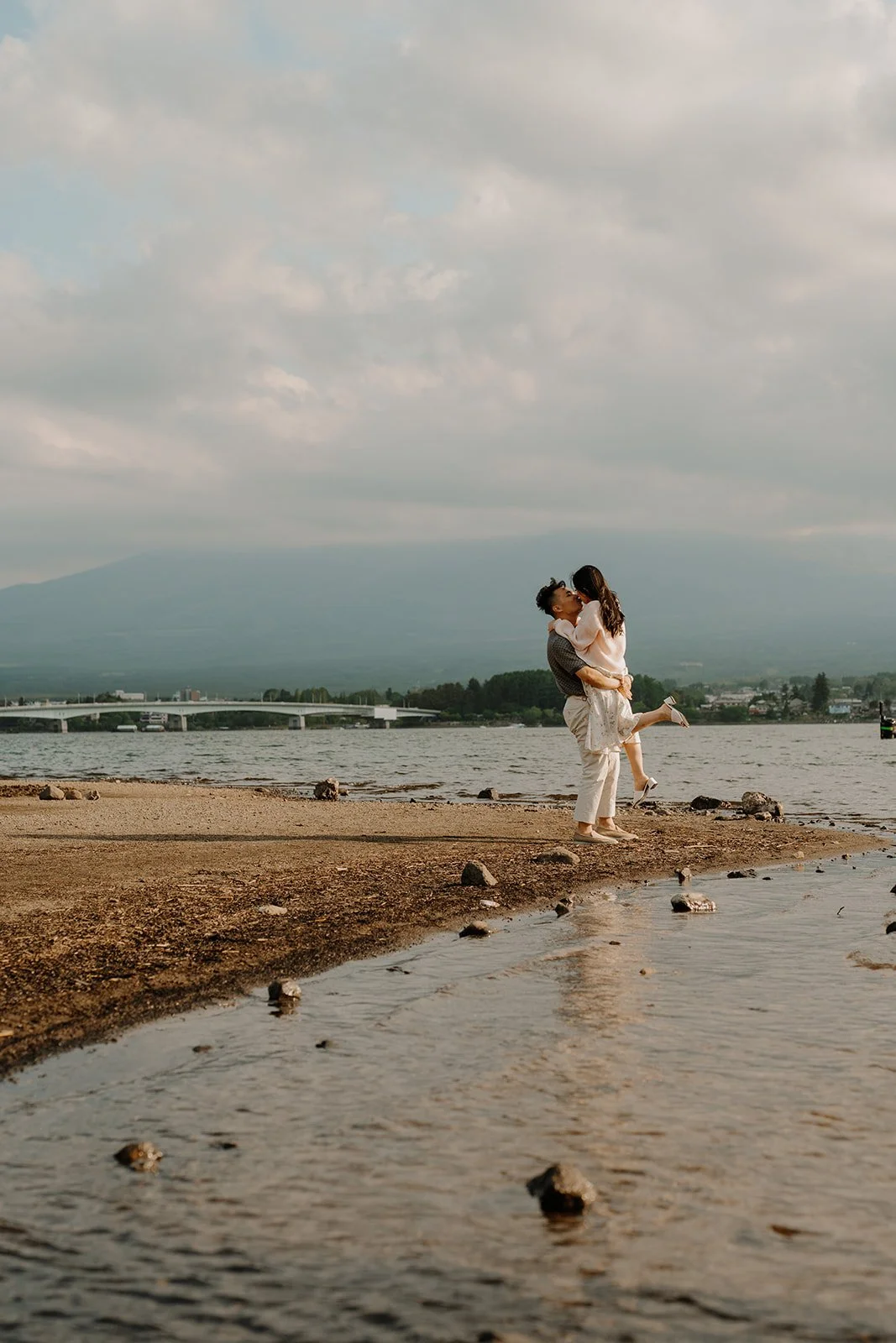 hugging-at-the-edge-of-Lake-Kawaguchiko.jpg