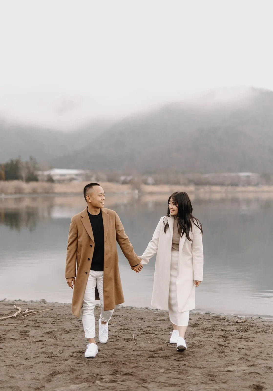 Couples portrait session Mount Fuji.jpg