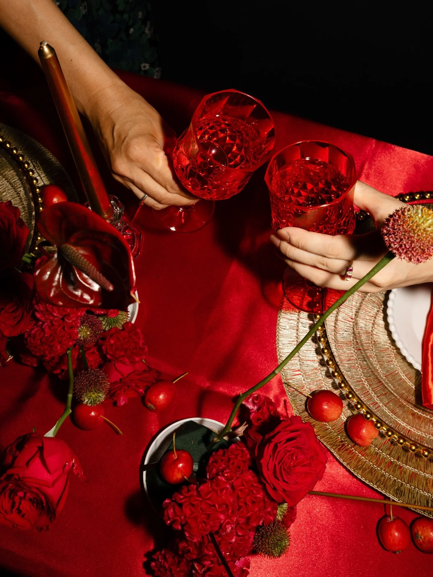 Where romance meets intention ✨

Deep crimson, burnished gold, and candlelit shadows coming together like a perfectly set table before the first toast. Rich reds for passion, layered textures for intention, and quiet moments that feel indulgent, inti