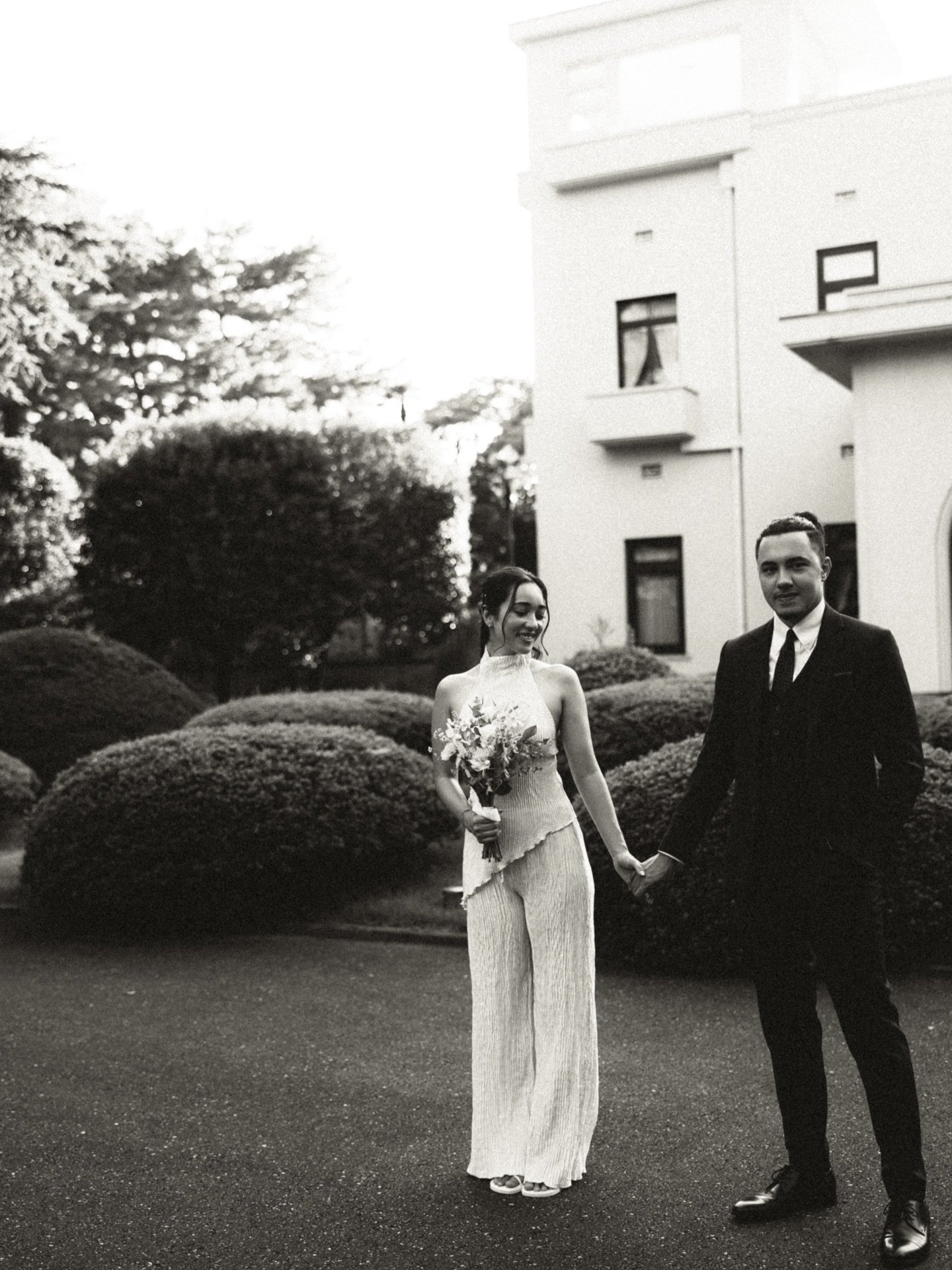 Tokyo wedding photography by me capturing Miri and Damien&rsquo;s celebration at one of the city&rsquo;s most iconic venues.

The Tokyo Metropolitan Teien Art Museum is known for its rare blend of Art Deco architecture and serene Japanese gardens. Or