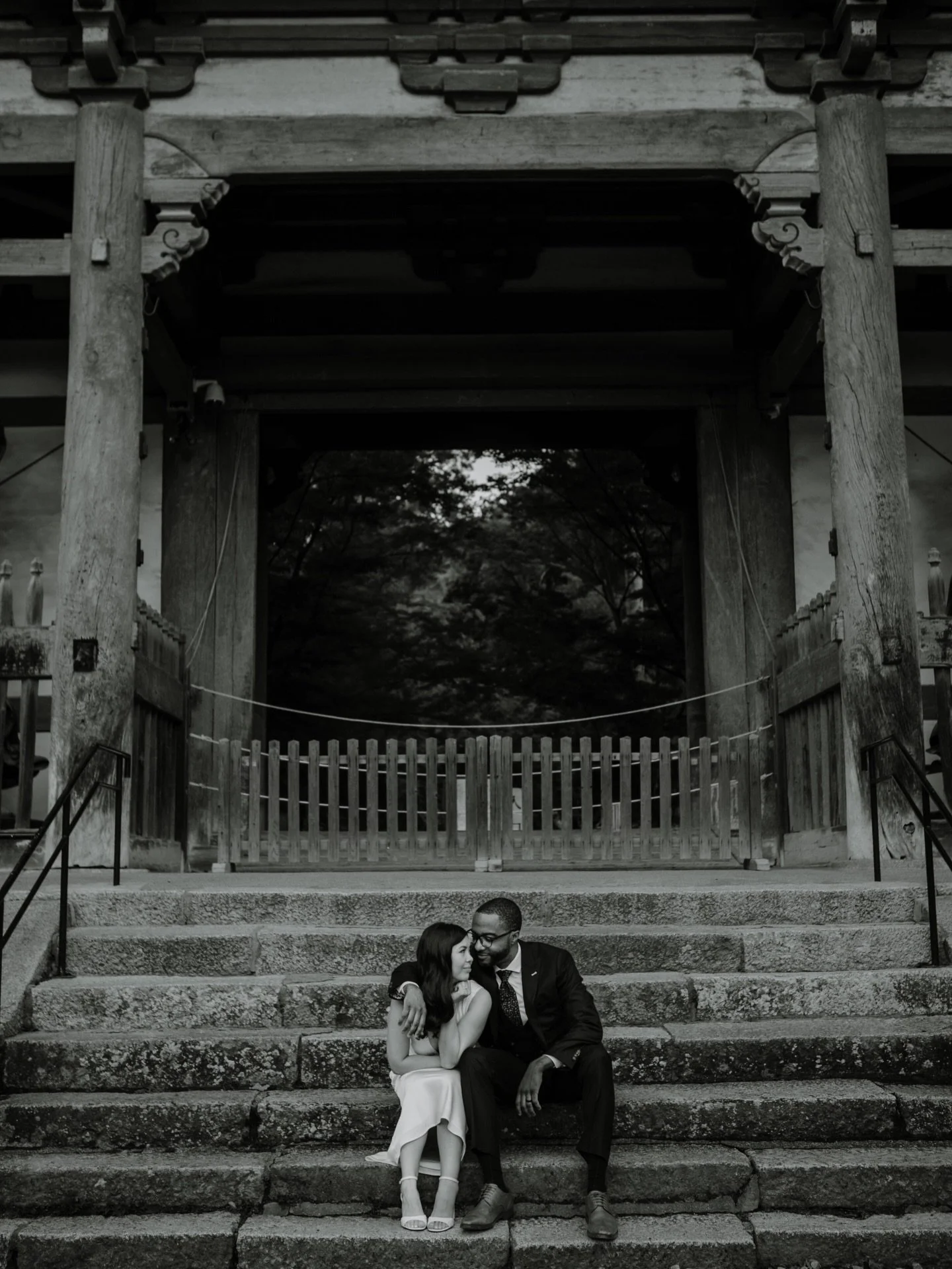 As a Japan elopement photographer, I love capturing the kind of contrast you don&rsquo;t really plan for, but end up wanting once you see it come together.

Kyoto has this layered rhythm to it. Wide, open spaces where everything feels grounded and st