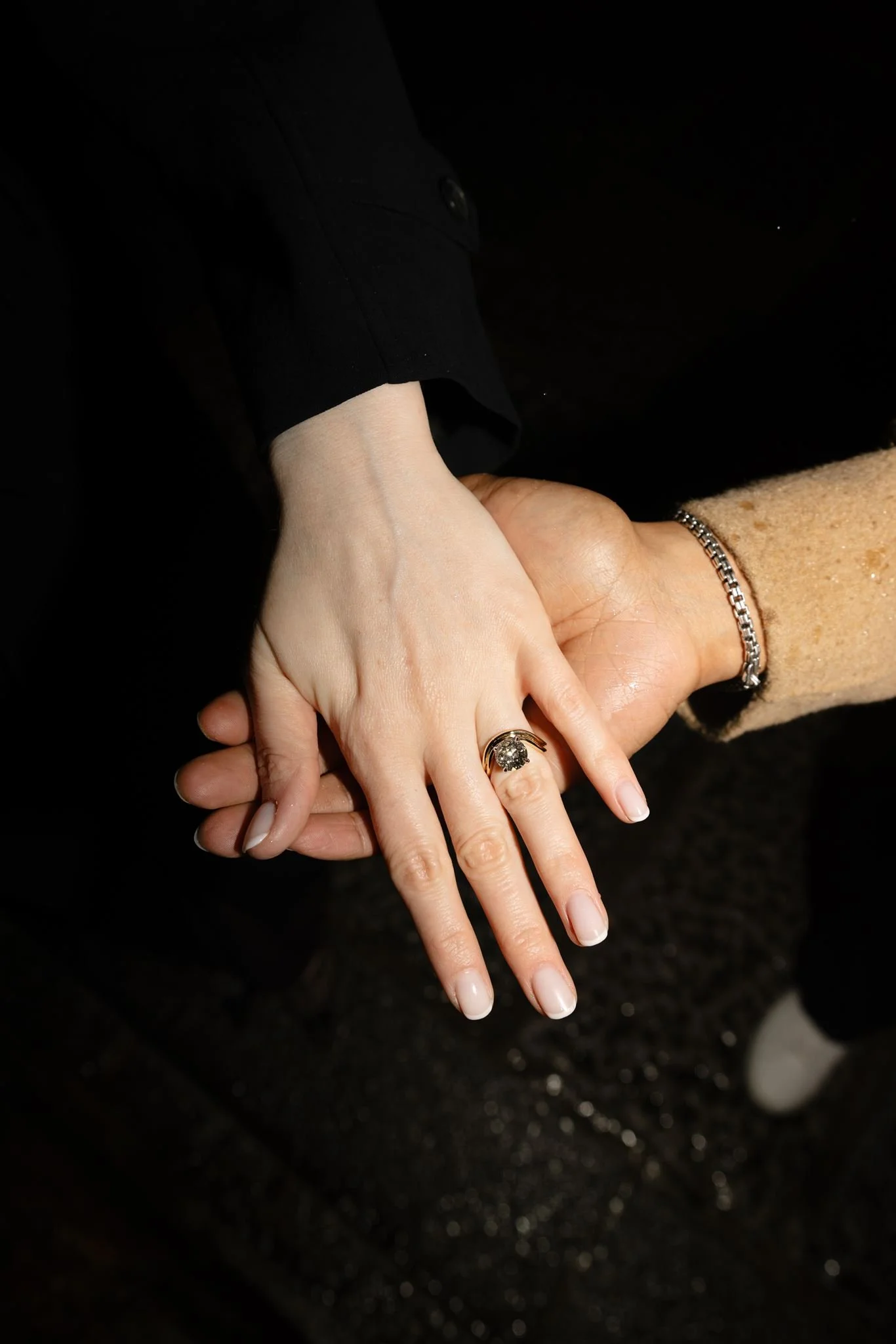 kyoto-proposal-ring-hand-closeup-10.jpg