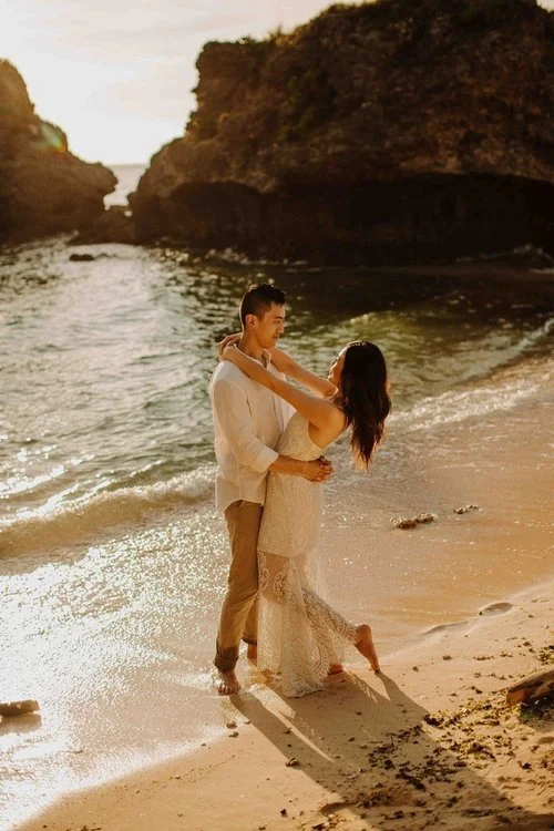 okinawa-engagement-beach-embrace-cove-11.jpg