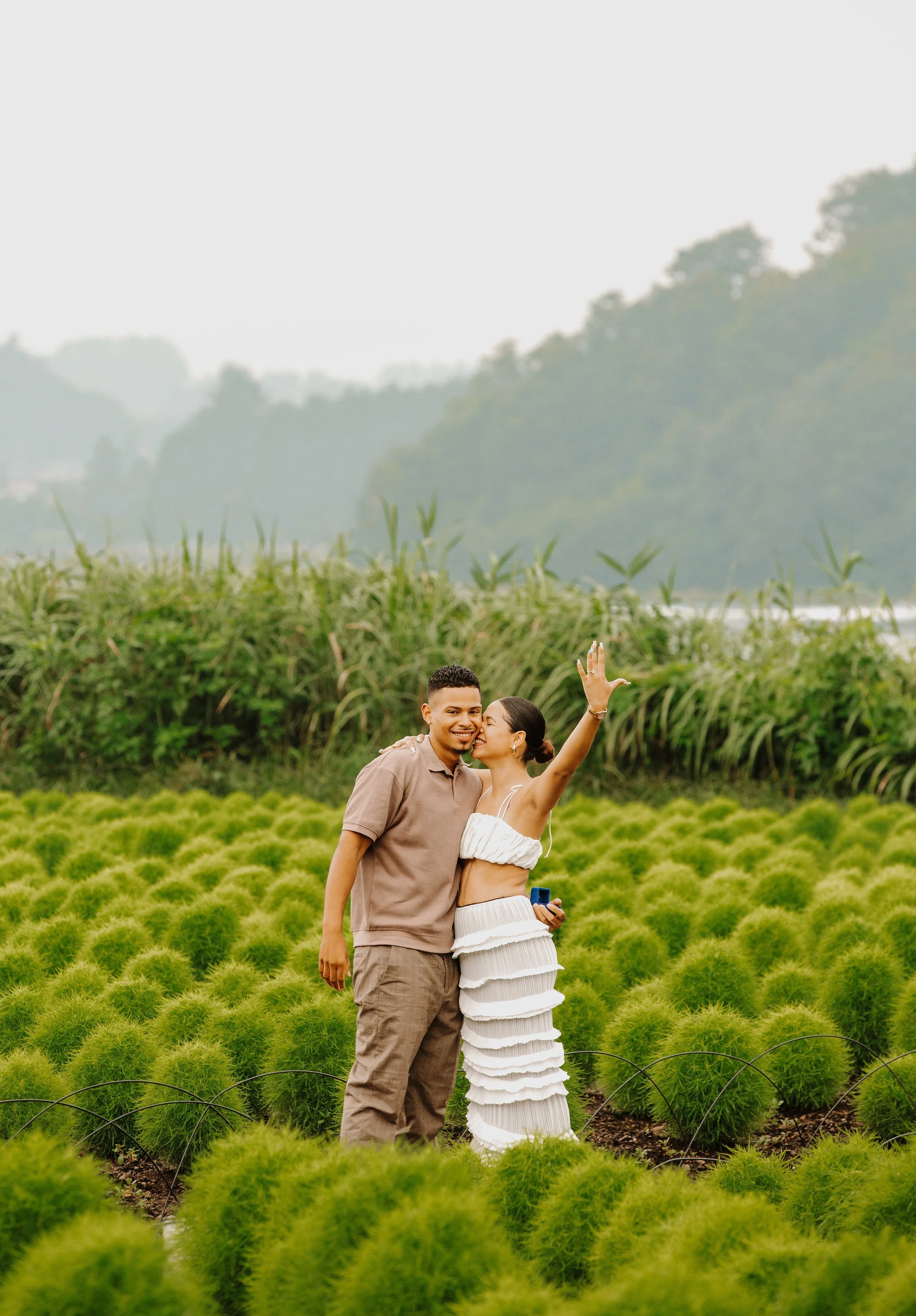 hitachi-seaside-park-kochia-field-proposal-couple-06.jpg