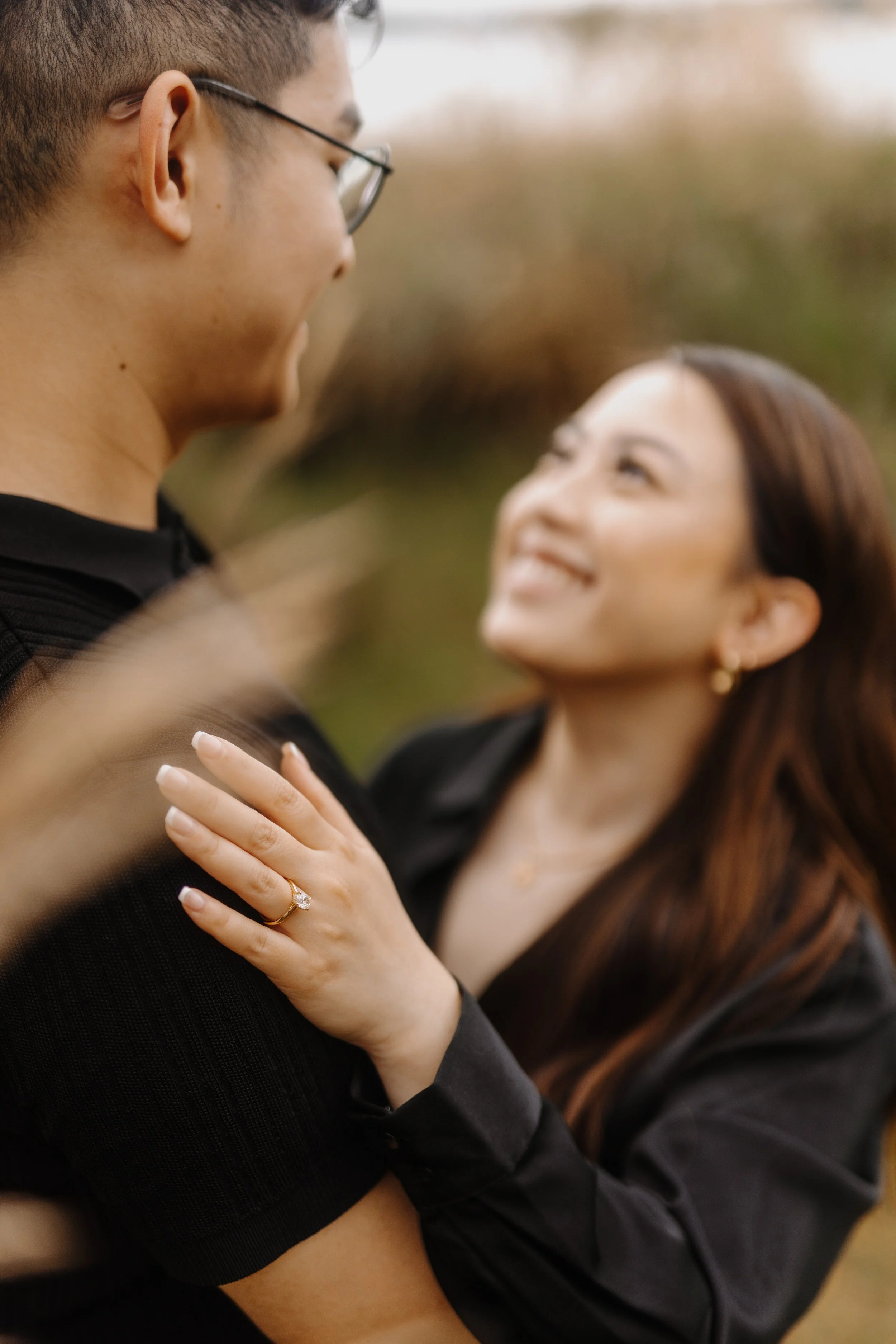 misty-hillside-kochia-ring-detail-couple-37.jpg