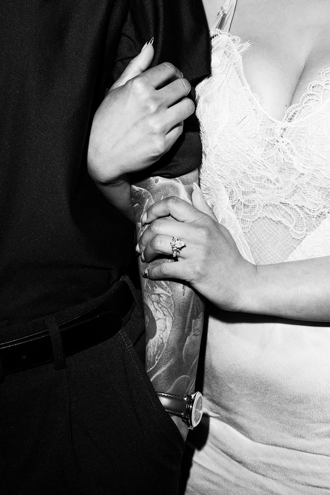kyannie-indira-tokyo-engagement-ring-detail-bw-05.jpg