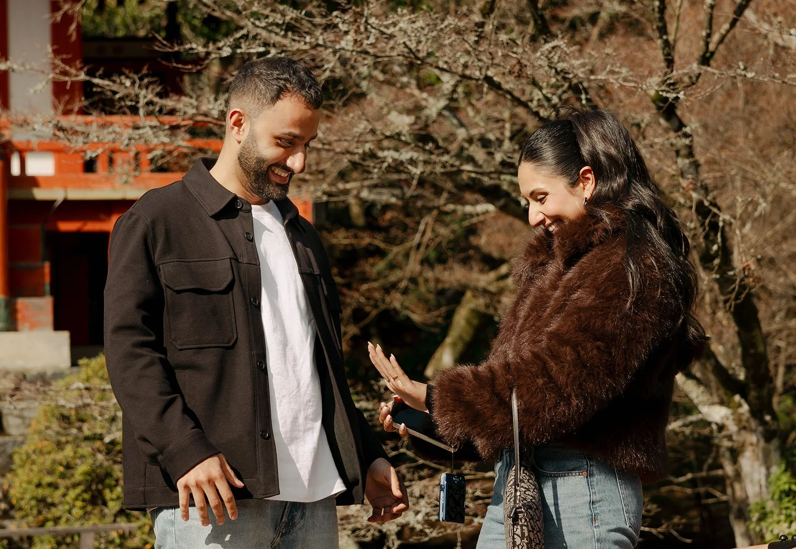 tyson-harroop-daigoji-kyoto-proposal-admiring-ring-04.jpg