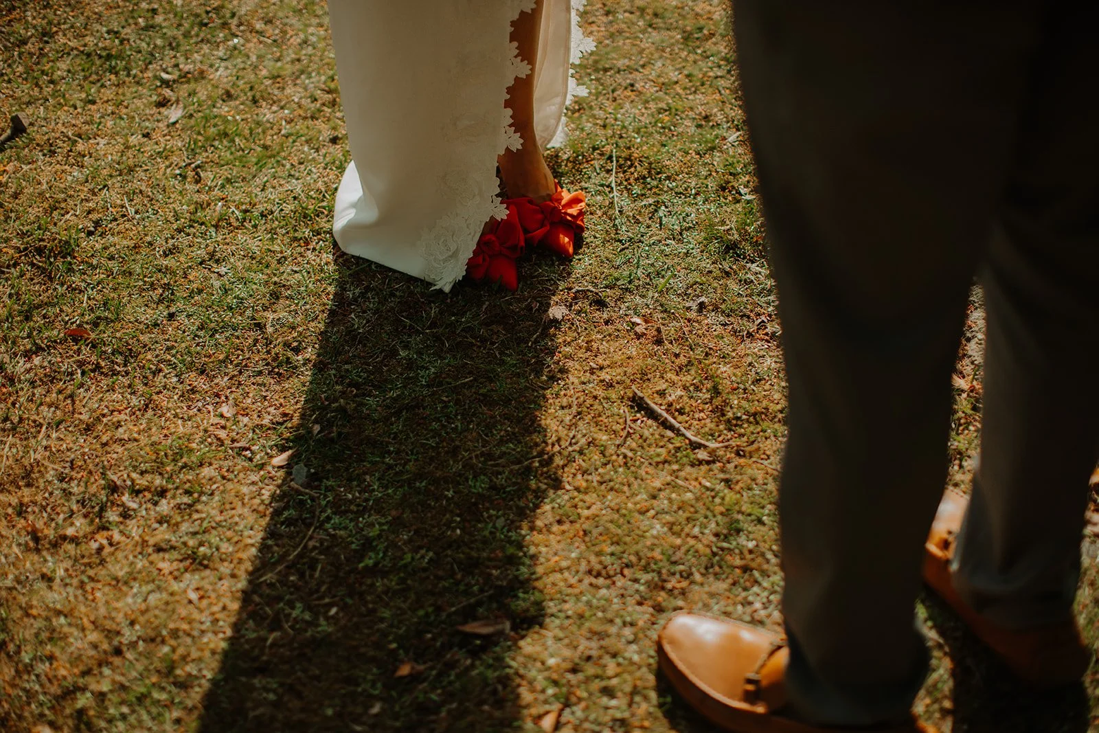 kyoto-wedding-shoes-detail-01.jpg