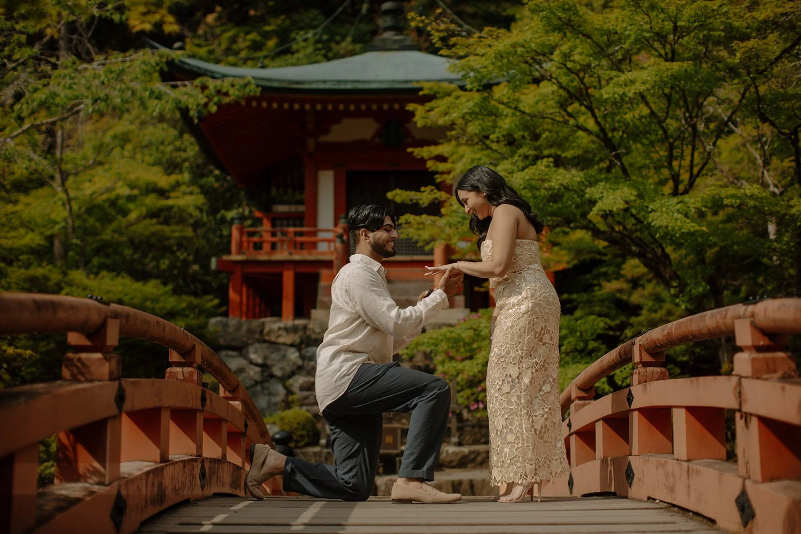 Engagement trip Japan photoshoot in front of Daigoji Temple