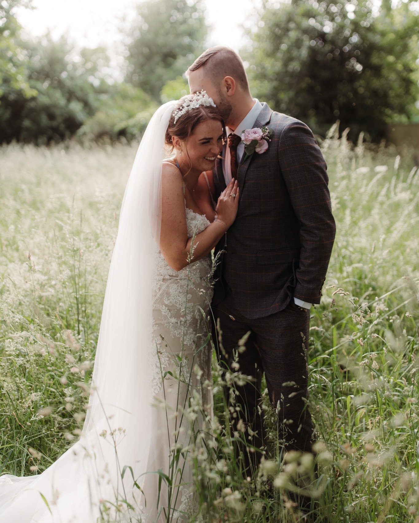 Summer Solstice is here! The longest day of the year, when golden hour lingers and the garden glows just a little brighter ✨🌿

Today we're soaking up the sunshine and reminiscing about Carla &amp; Jack's beautiful midsummer ceremony this time last y