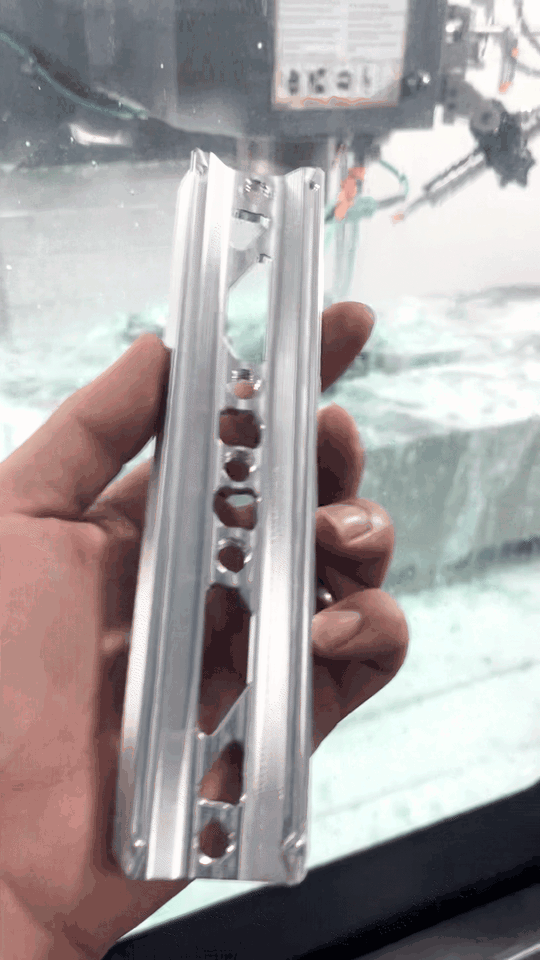IMG_4511-small.gif