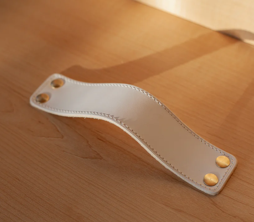 WHITE_ST-SP01-WHT-BLK-11.png