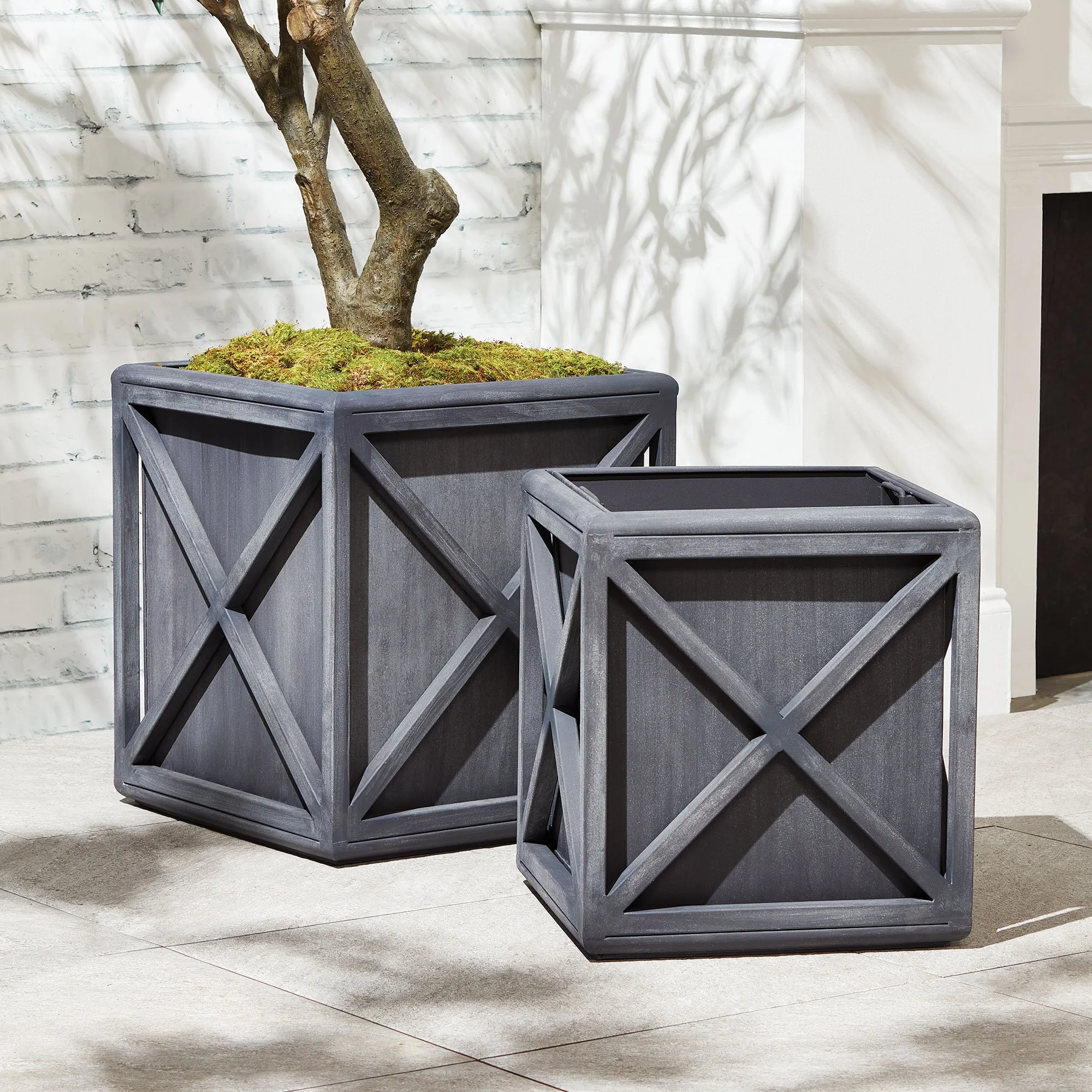 TERRAZZA PLANTER SMALL 2.jpg