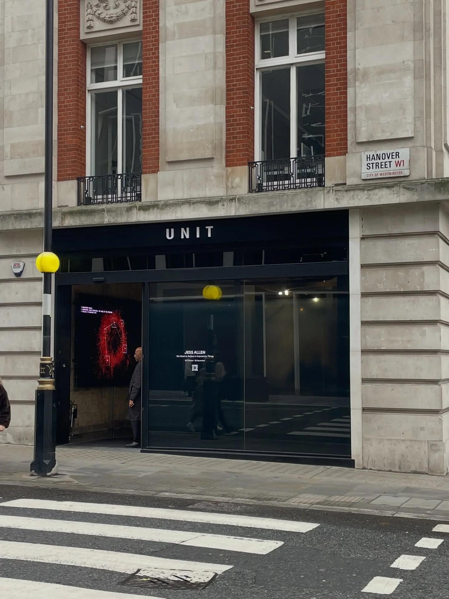 DATASONICA shows a new way to experience climate information, not through graphs or dashboards, but through #listening. In DATASONICA, data is not abstract; it is sensory, visible, and tangible. The installation challenges how we perceive built envir