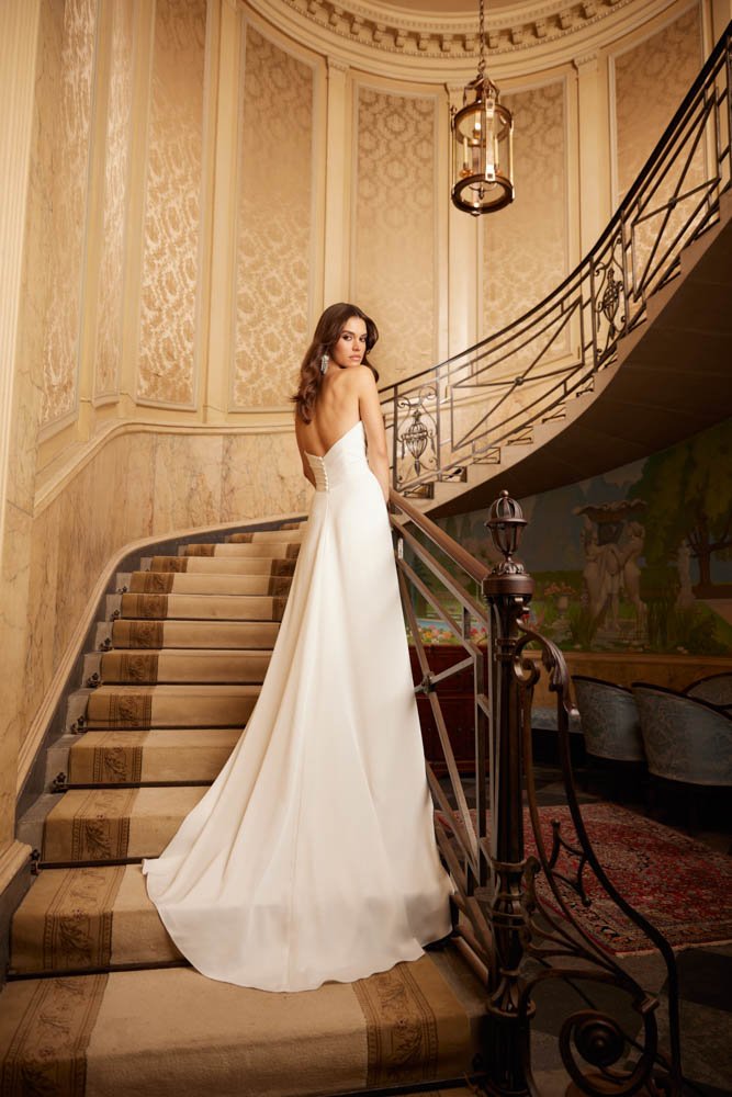 Paloma-Blanca-Wedding-Dress-Cork-Ireland-P5058b.jpg